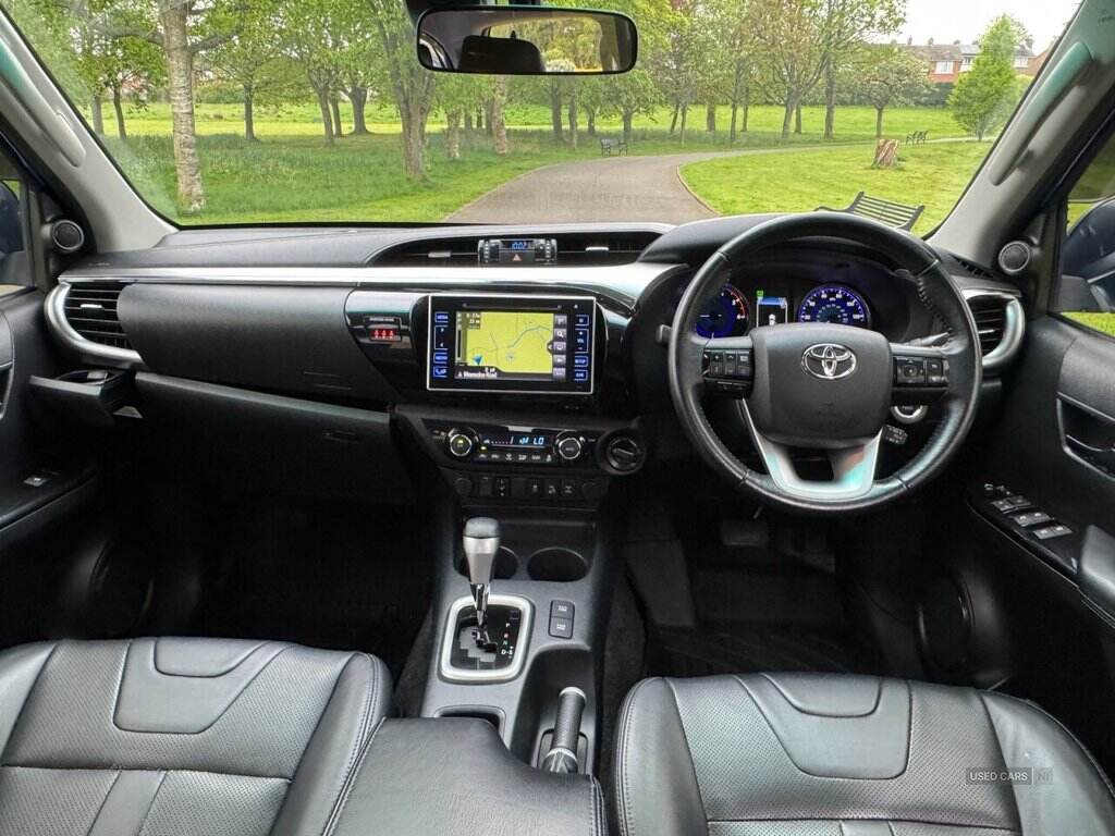 Mar 2017 Toyota Hi-lux Invincible X D/Cab Pick Up 2.4 D-4D Auto