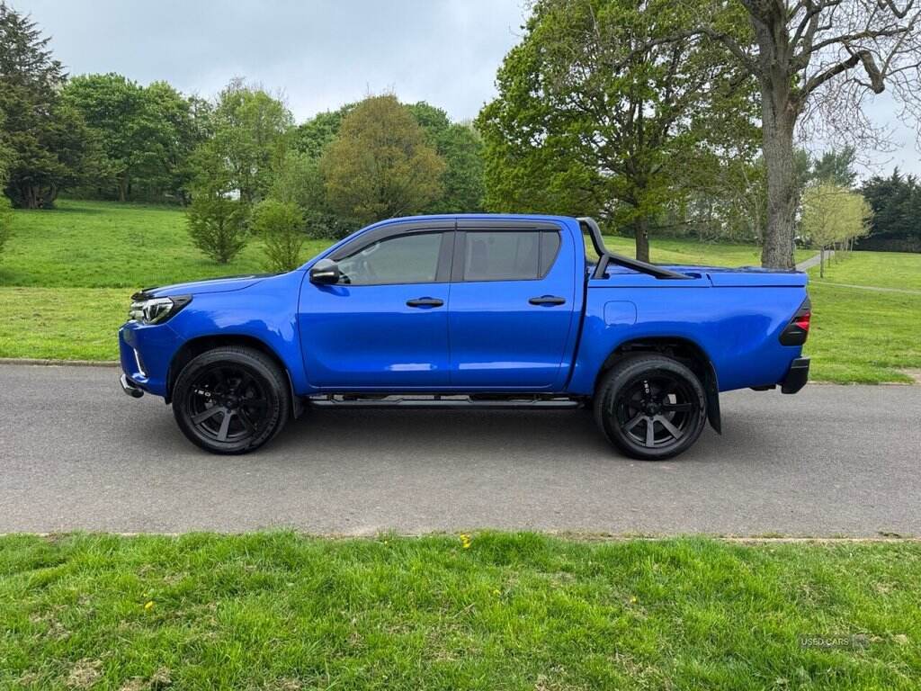 Mar 2017 Toyota Hi-lux Invincible X D/Cab Pick Up 2.4 D-4D Auto