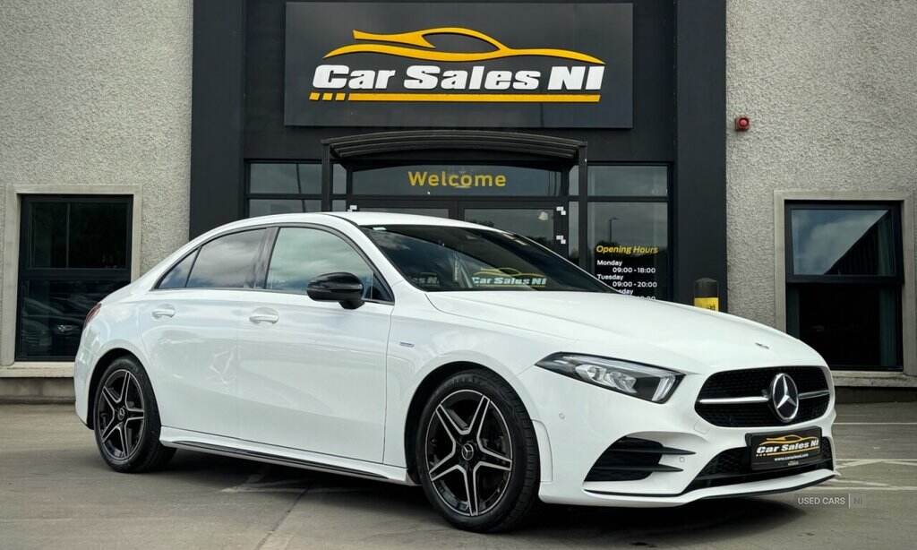 Mar 2022 Mercedes-Benz A-Class A200d AMG Line Executive Edition 4dr Auto