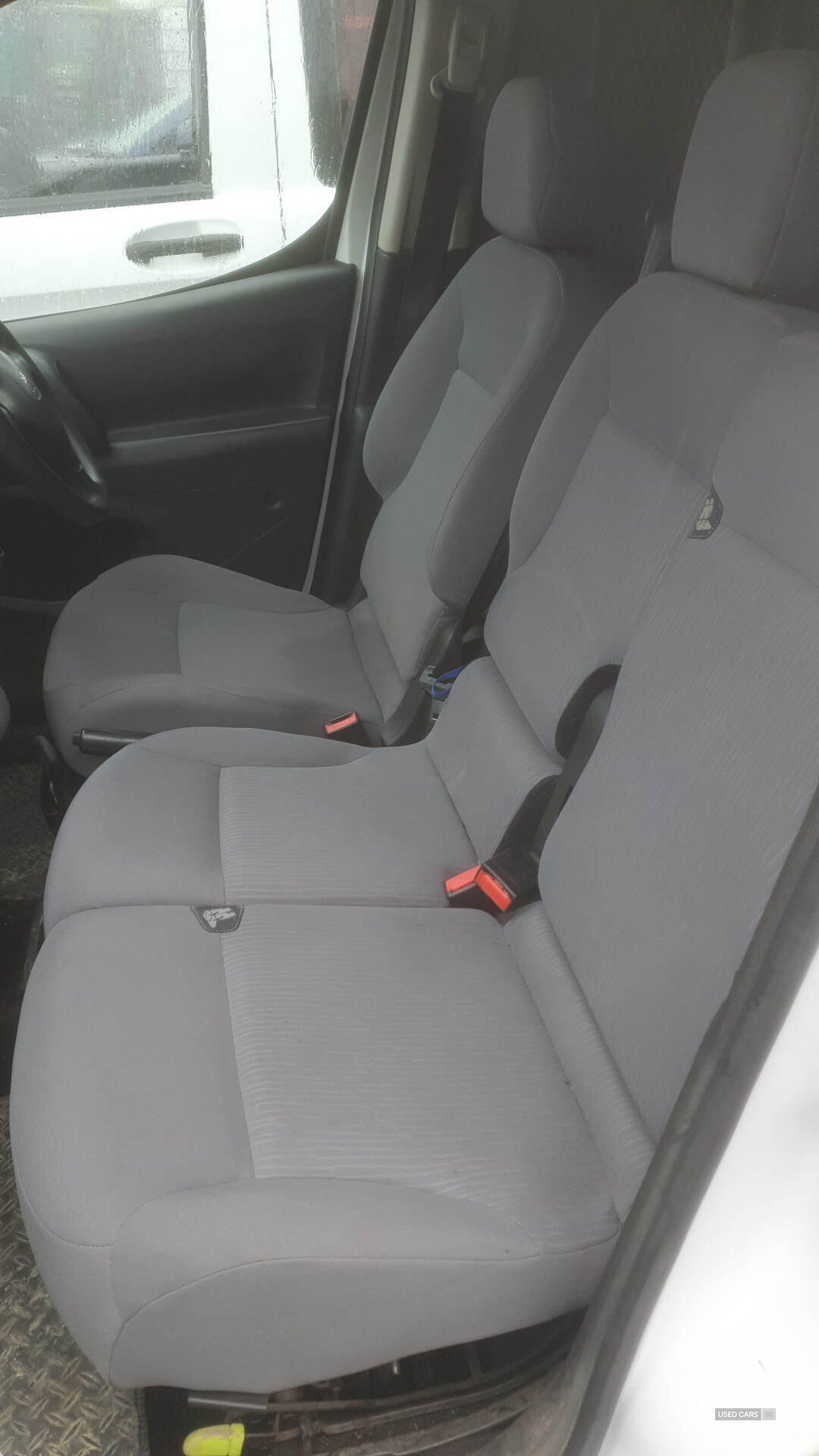 Sep 2016 Peugeot Partner 850 1.6 BlueHDi 100 Professional Van [non SS]