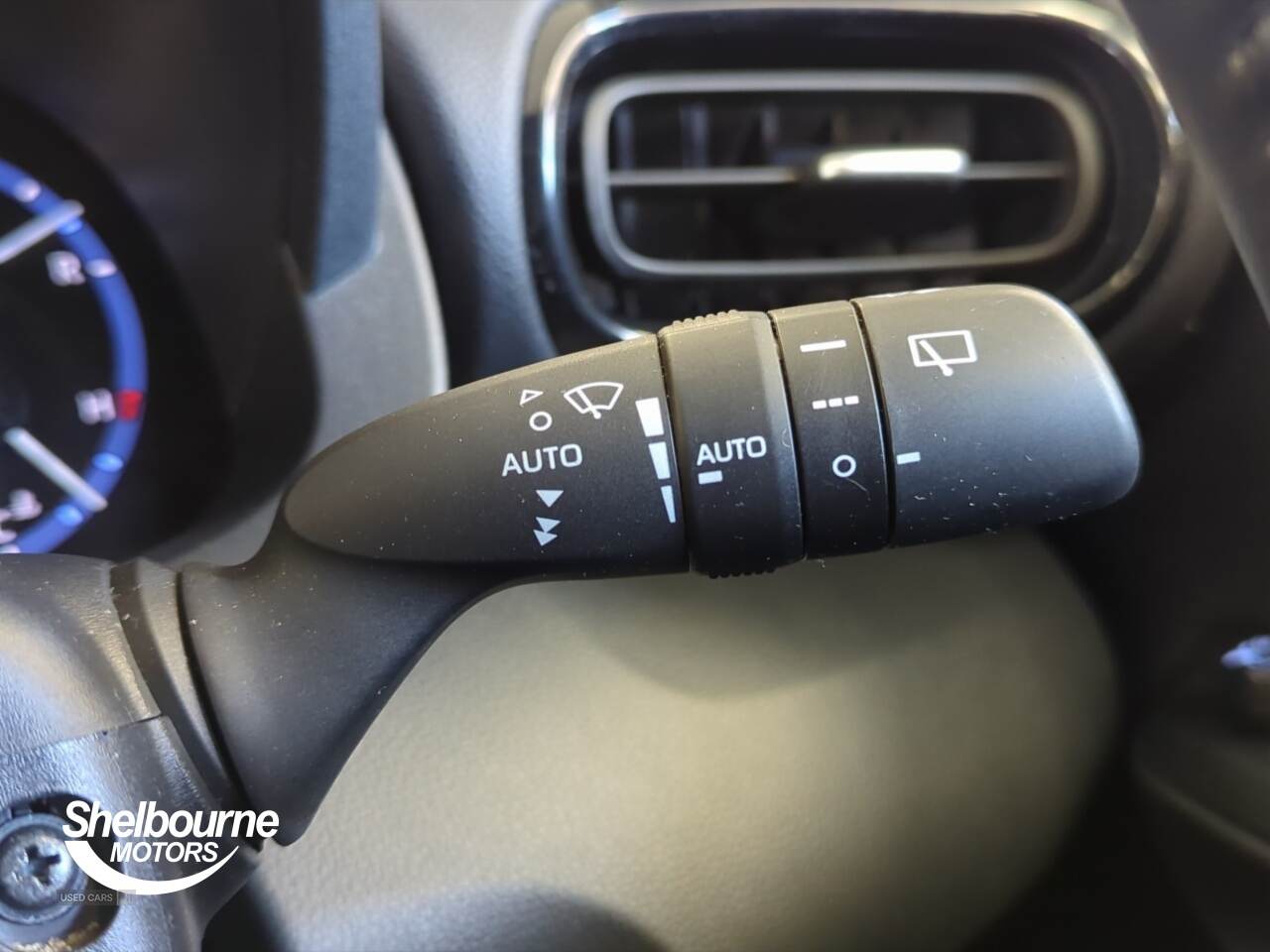 Mar 2022 Toyota Yaris Cross 1.5 Hybrid Design 5dr CVT