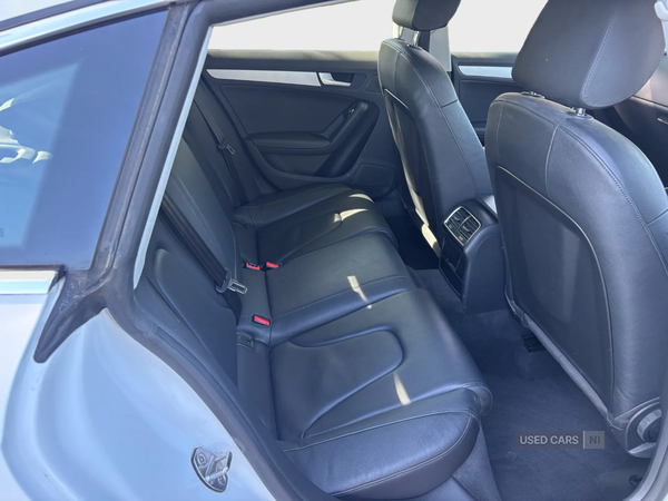 Audi A5 DIESEL SPORTBACK in Down