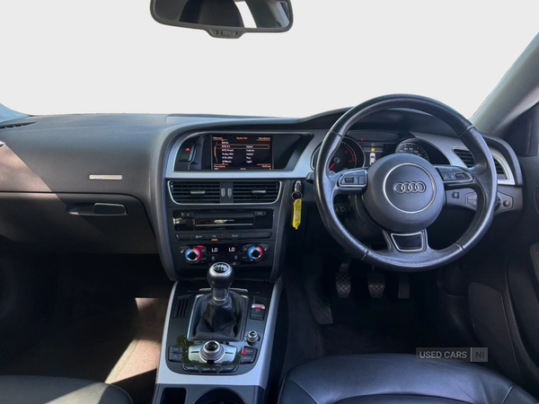 Audi A5 DIESEL SPORTBACK in Down