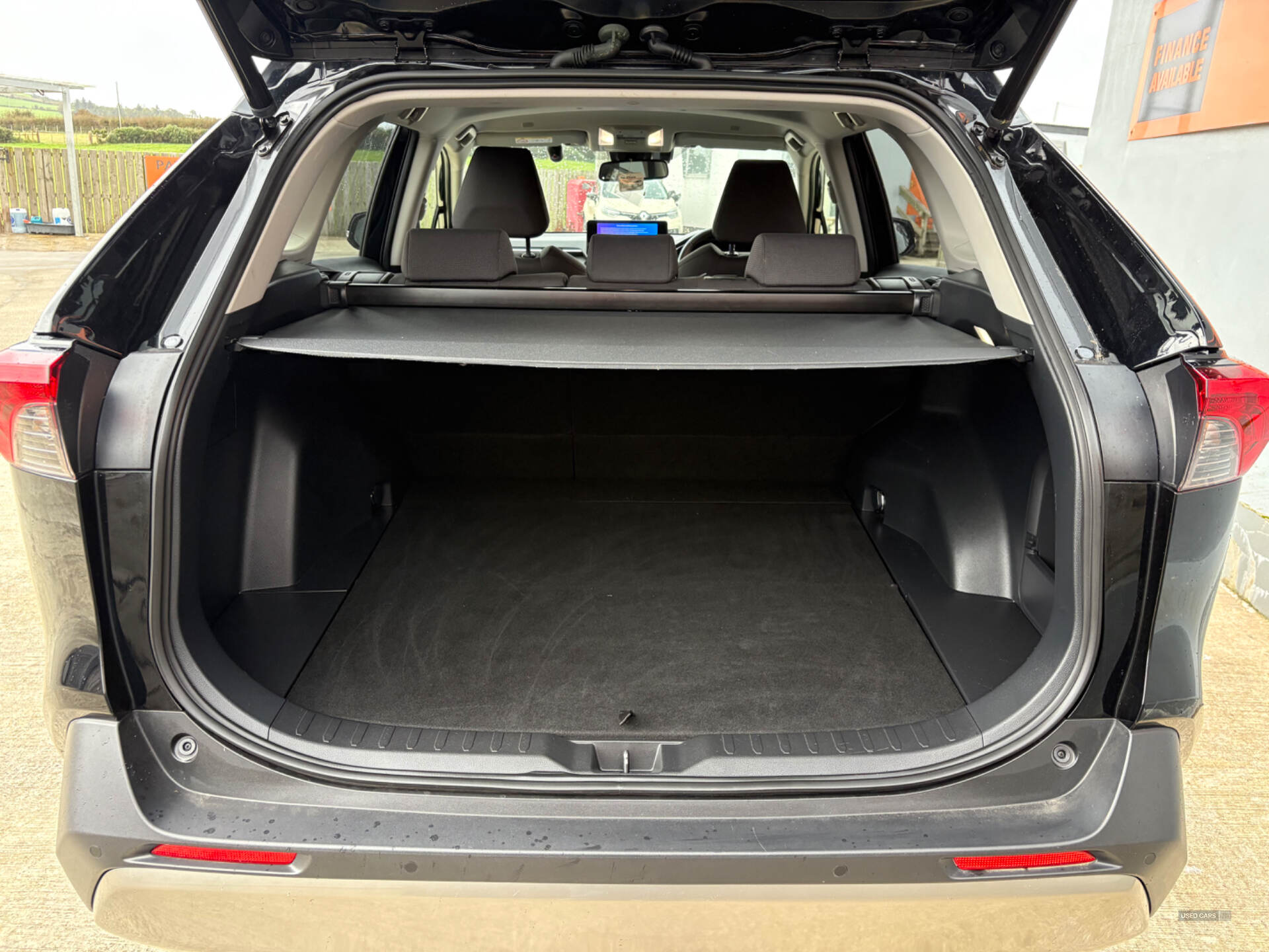 Toyota RAV4 ESTATE in Derry / Londonderry