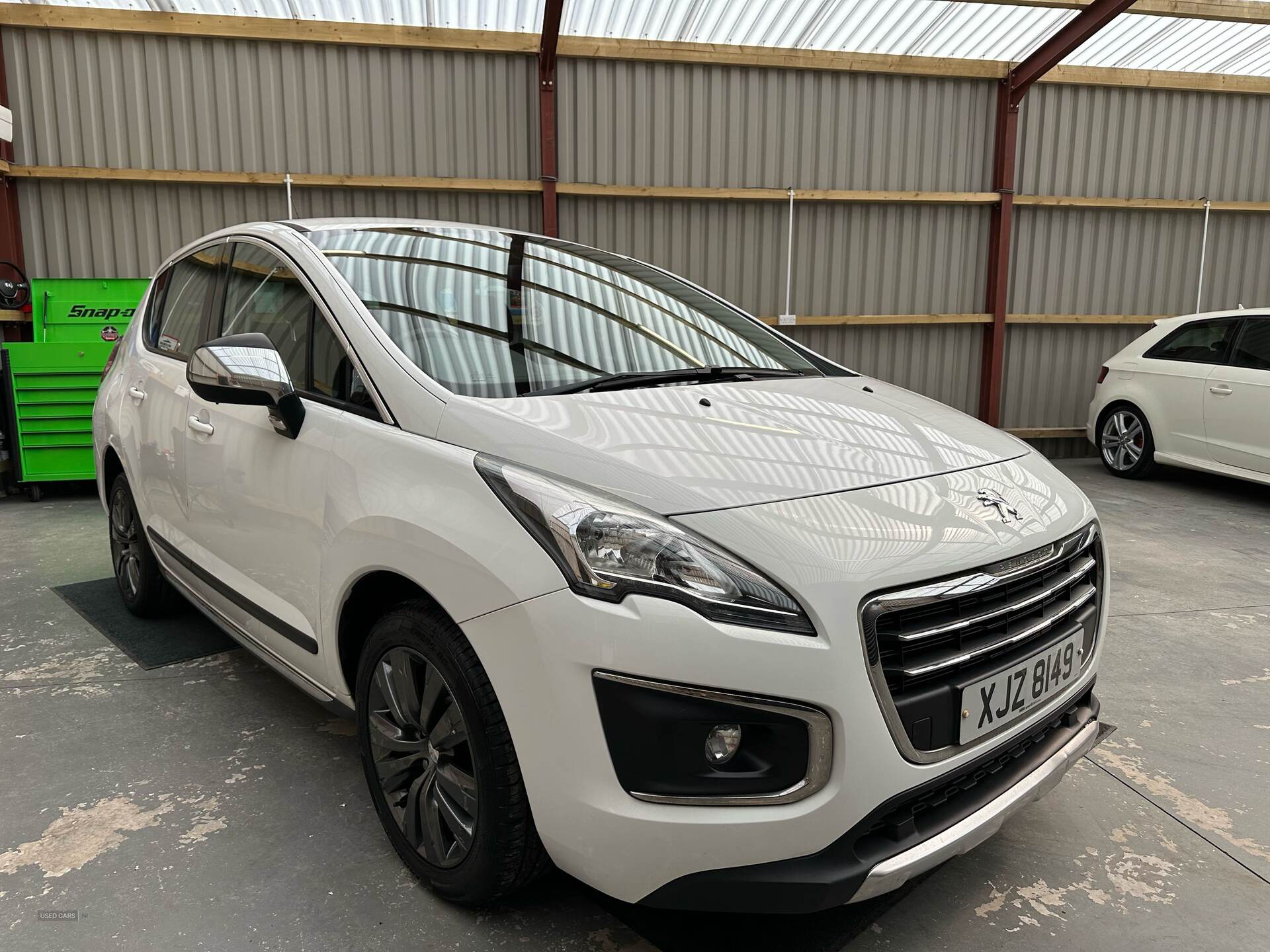 Nov 2015 Peugeot 3008 1.6 HDi Active 5dr