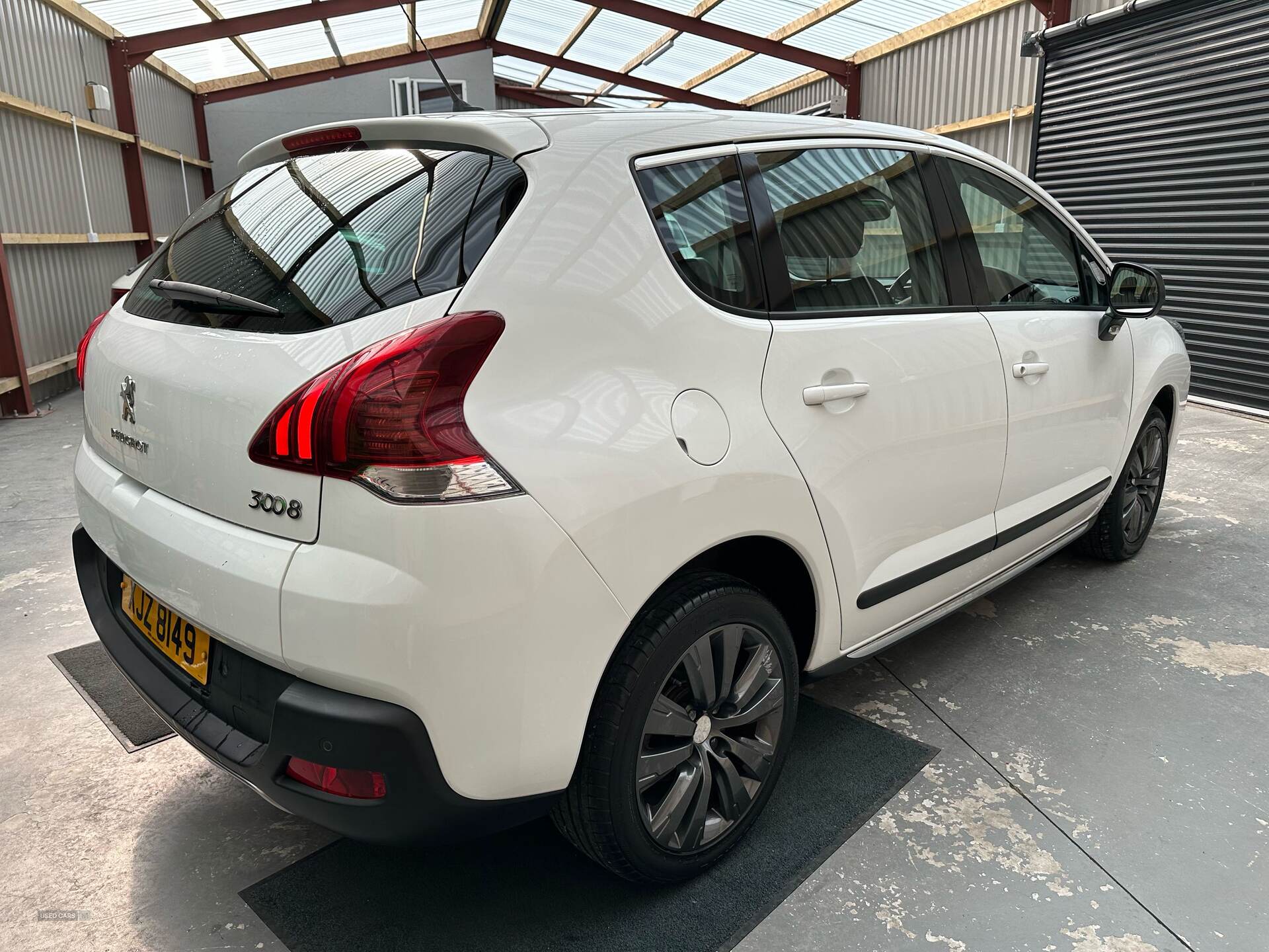 Nov 2015 Peugeot 3008 1.6 HDi Active 5dr