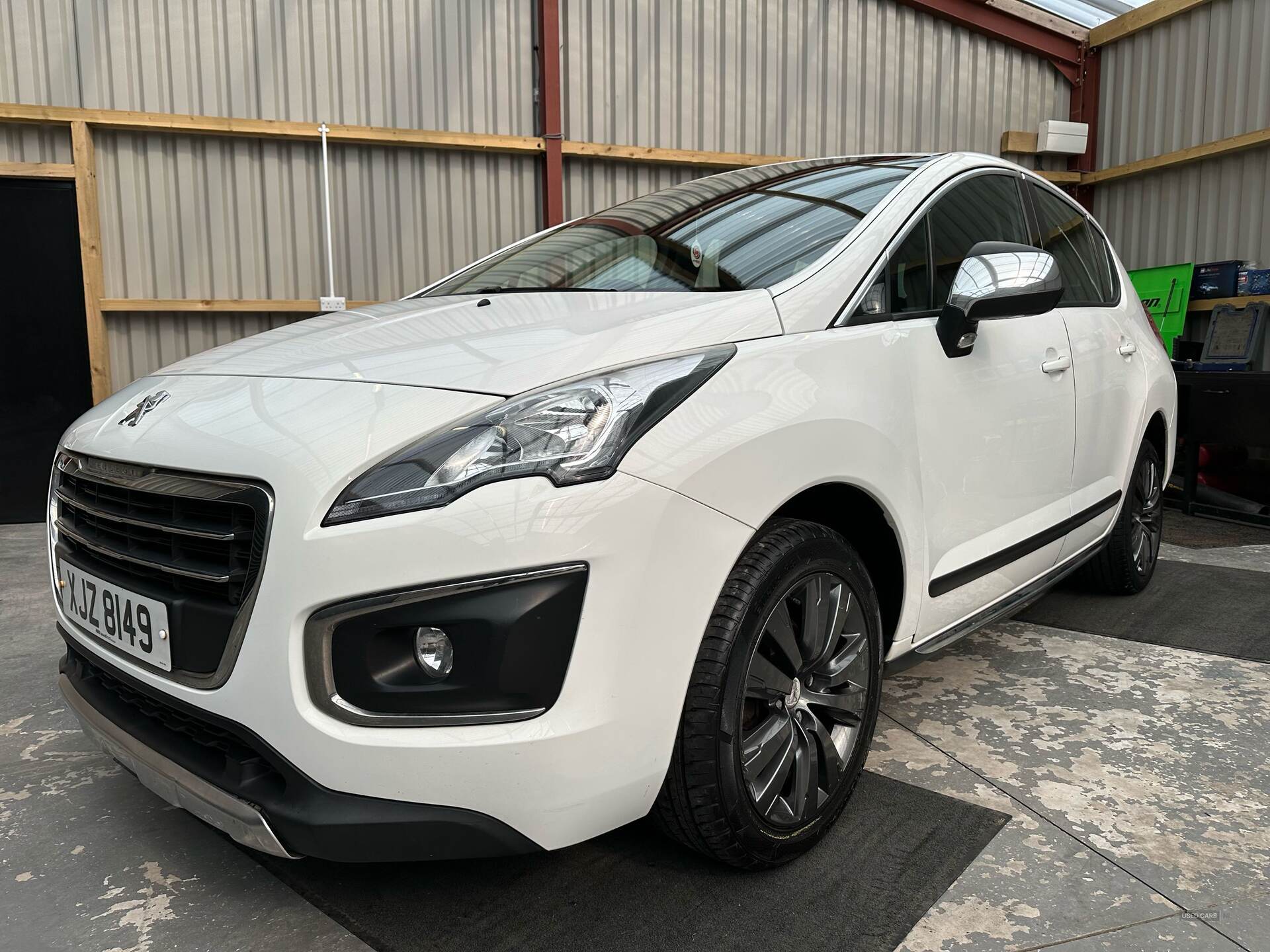 Nov 2015 Peugeot 3008 1.6 HDi Active 5dr