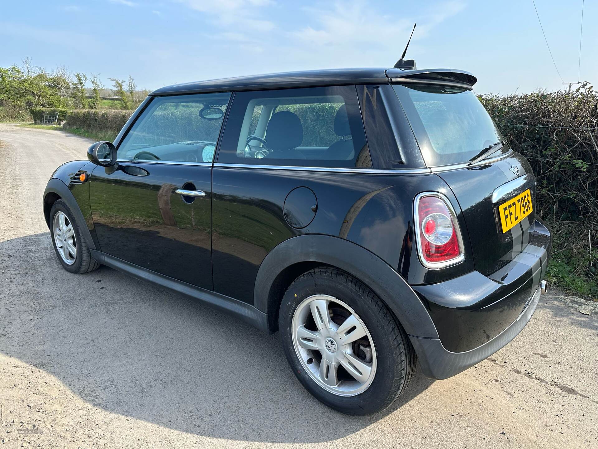 Mar 2011 MINI Hatch 1.6 Cooper D 3dr