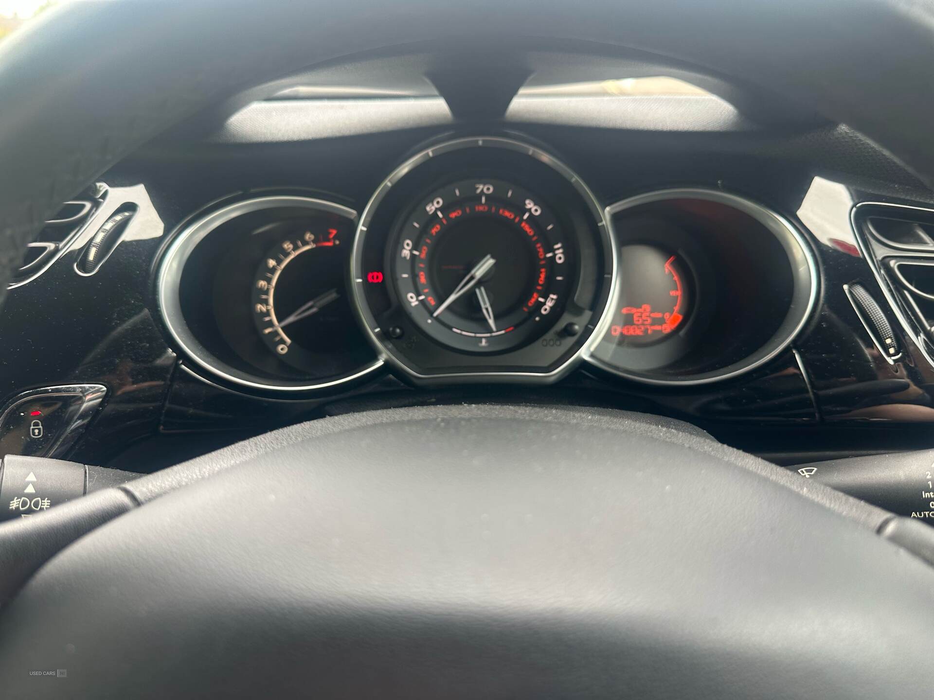 Nov 2010 Citroen DS3 1.6 VTi 16V DStyle 3dr