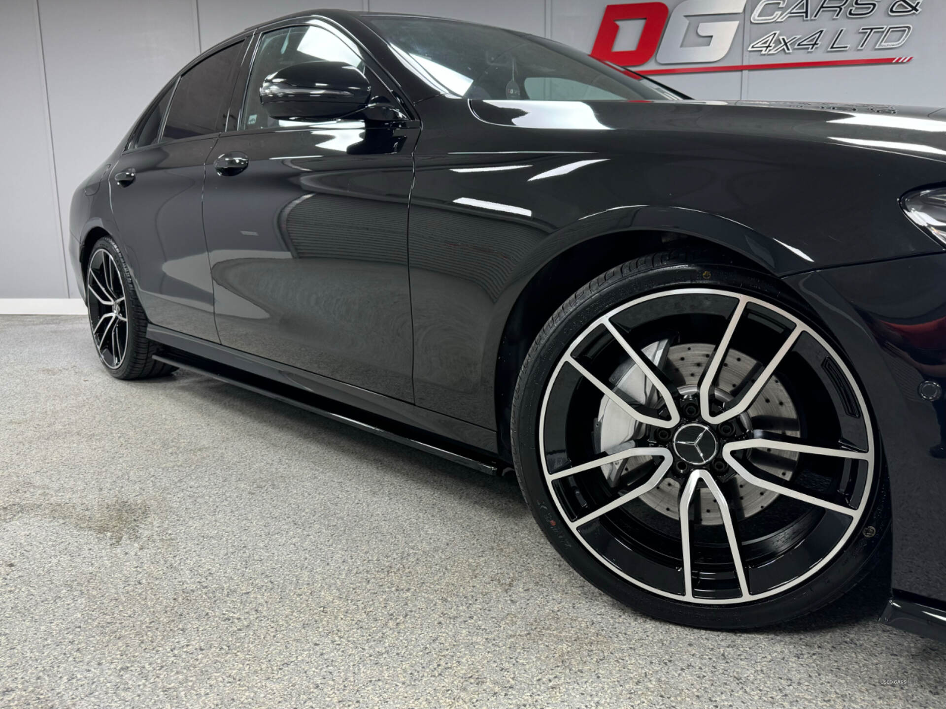 Sep 2016 Mercedes E-Class E220d AMG Line Premium 4dr 9G-Tronic
