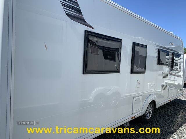 2018 Coachman Kimberley 545/4, Fixed Island Bed, Separate Shower