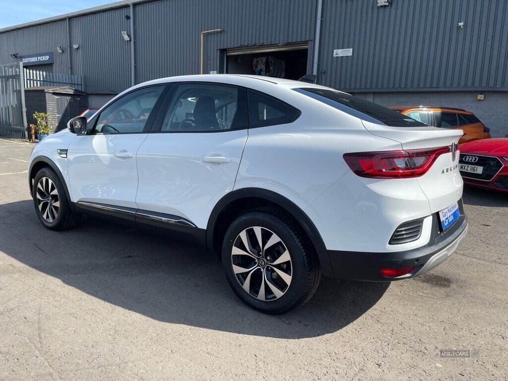 Dec 2021 Renault Arkana 1.3 TCe Mild Hybrid 140 Iconic 5dr EDC