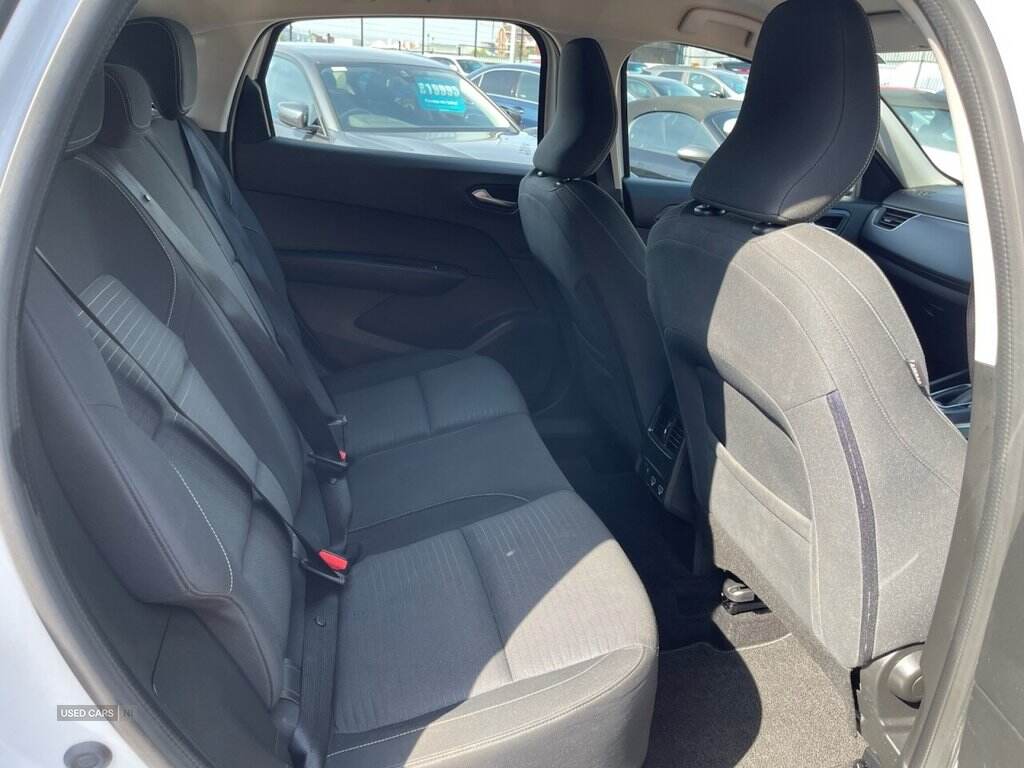 Dec 2021 Renault Arkana 1.3 TCe Mild Hybrid 140 Iconic 5dr EDC