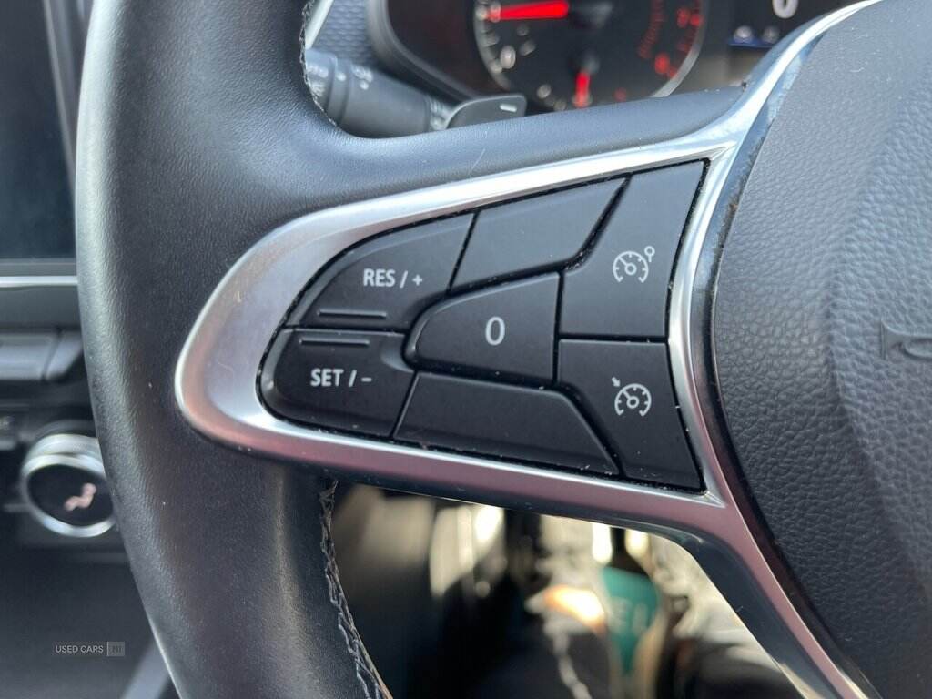 Dec 2021 Renault Arkana 1.3 TCe Mild Hybrid 140 Iconic 5dr EDC