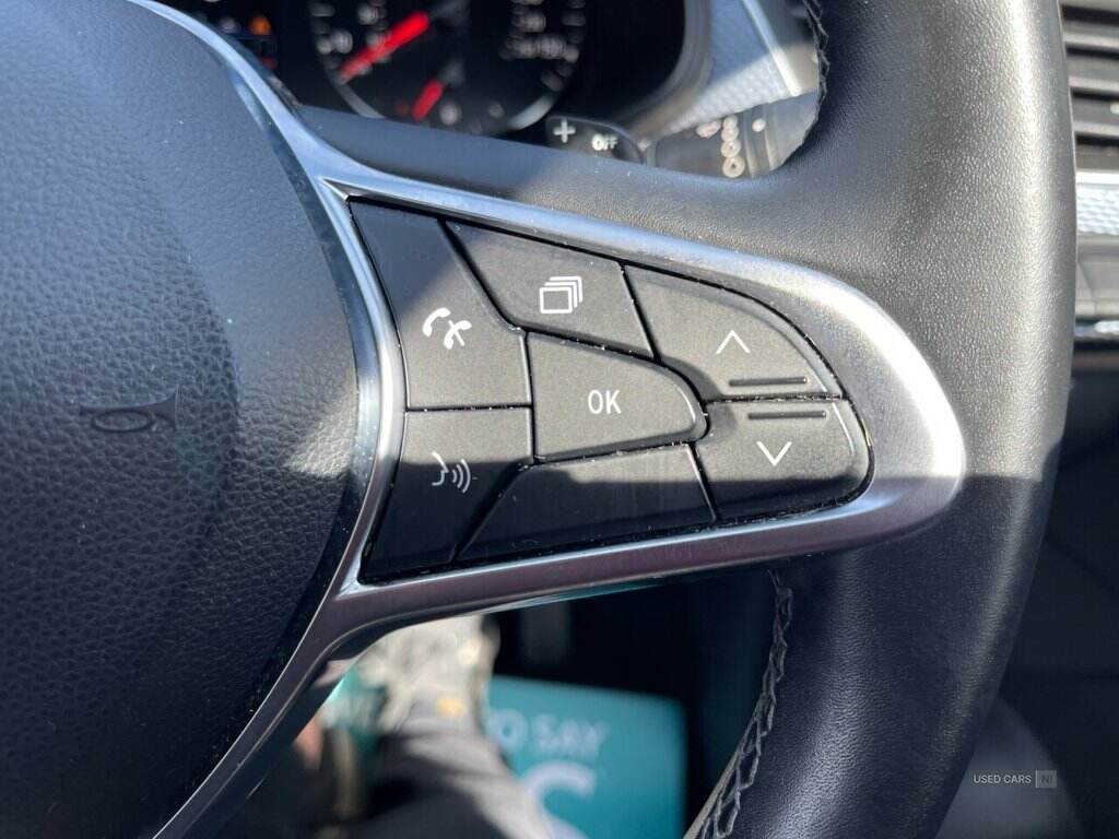 Dec 2021 Renault Arkana 1.3 TCe Mild Hybrid 140 Iconic 5dr EDC
