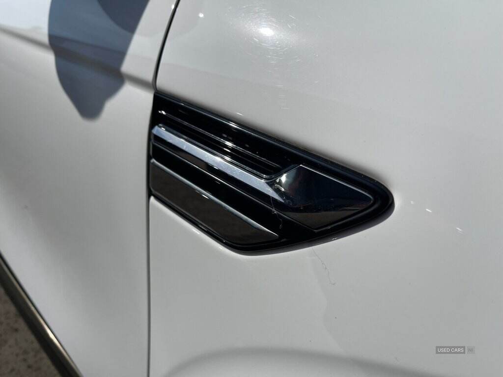 Dec 2021 Renault Arkana 1.3 TCe Mild Hybrid 140 Iconic 5dr EDC