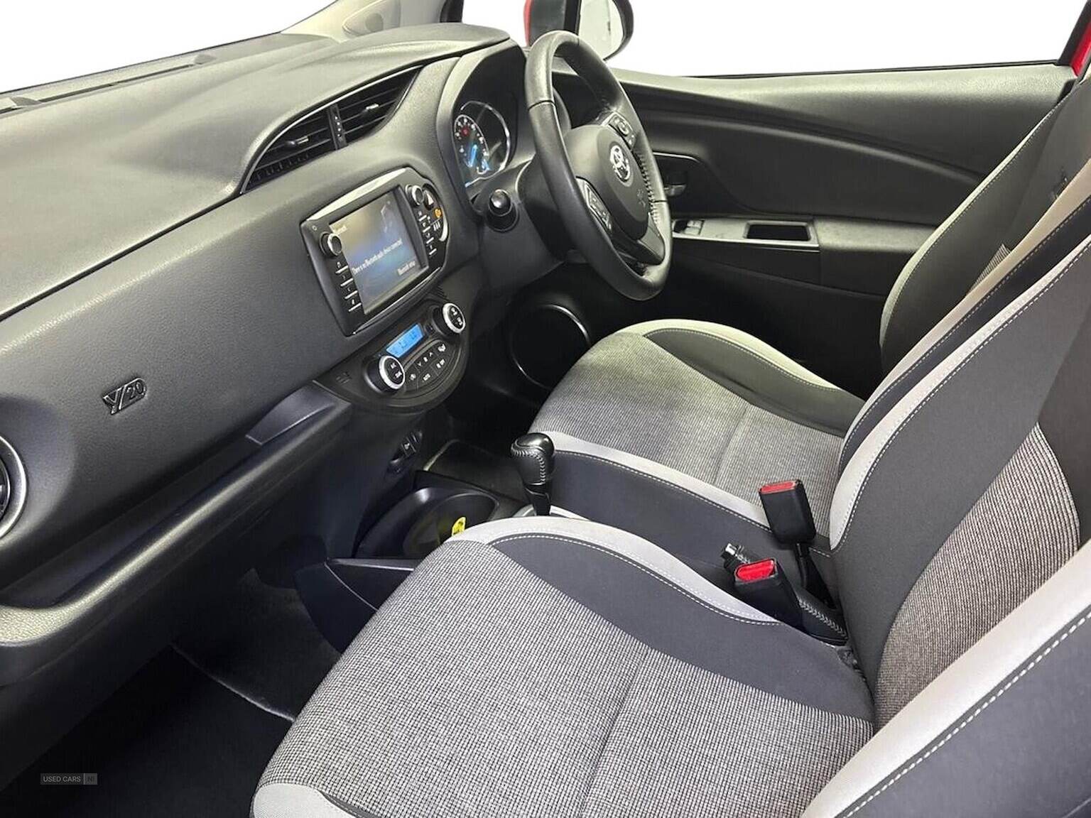 Jun 2020 Toyota Yaris 1.5 Hybrid Y20 5Dr Cvt [Bi-Tone]