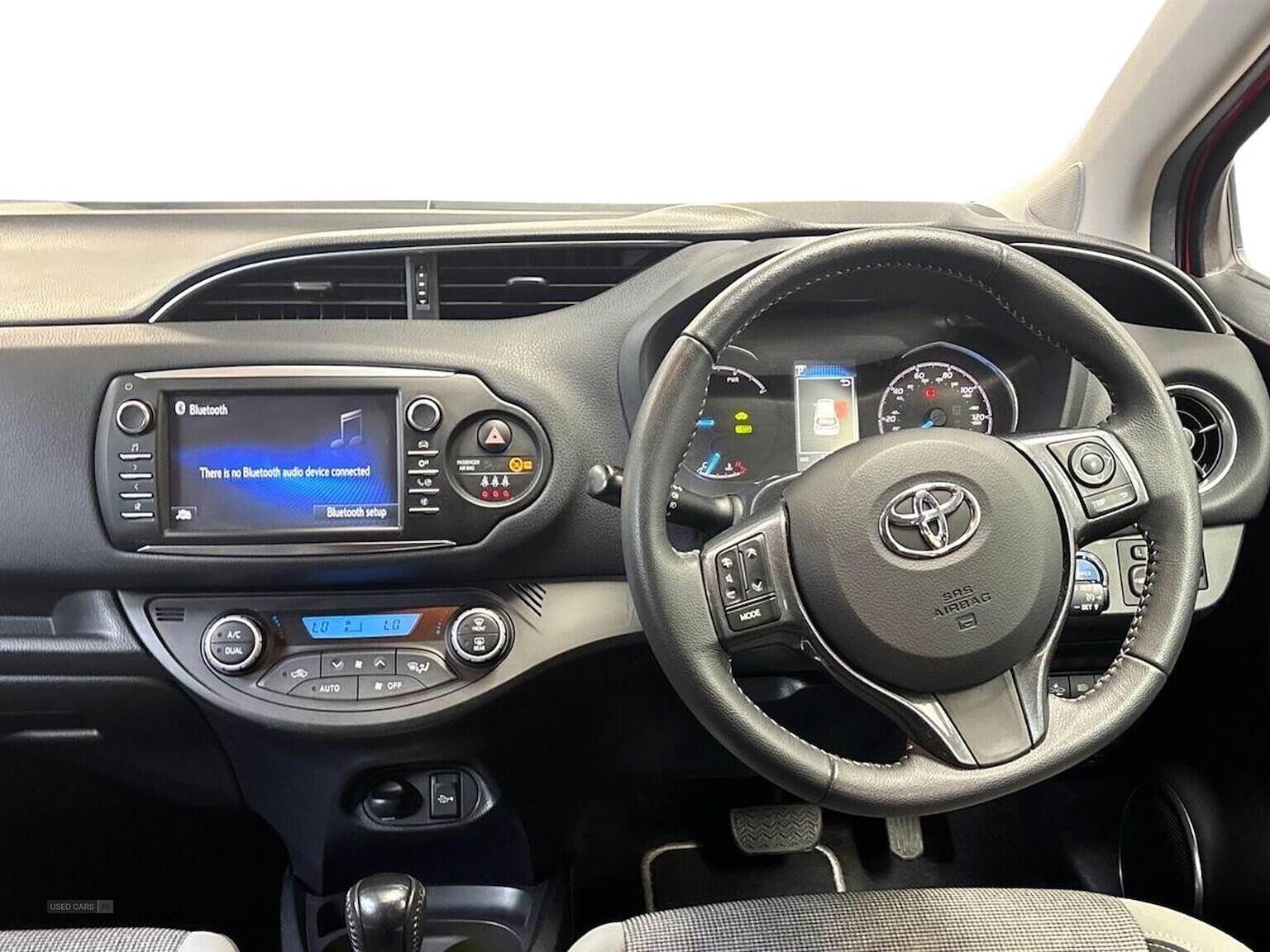 Jun 2020 Toyota Yaris 1.5 Hybrid Y20 5Dr Cvt [Bi-Tone]