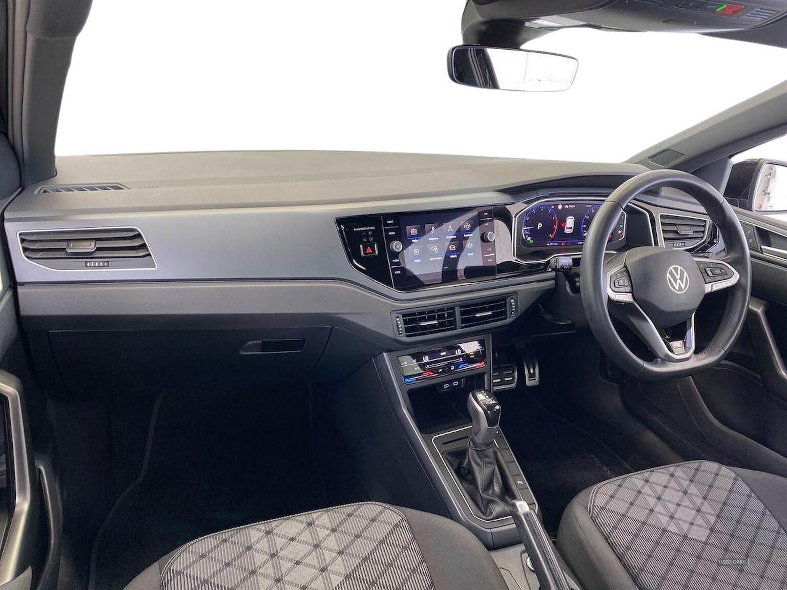 Nov 2022 Volkswagen Polo 1.0 Tsi R-Line 5Dr Dsg