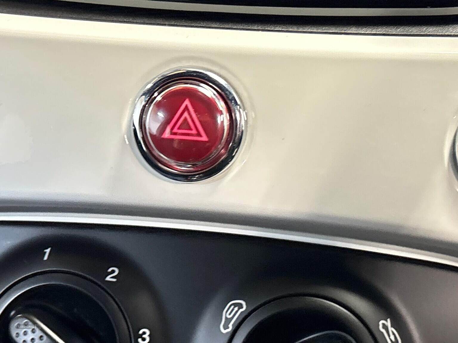 Mar 2023 Fiat 500 1.0 Mild Hybrid Pop 3Dr