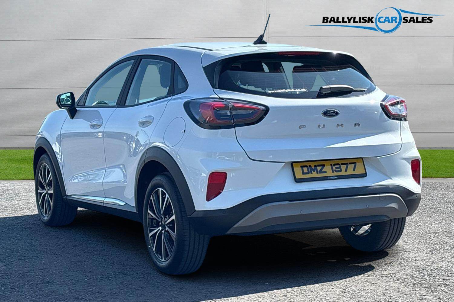 Jan 2024 Ford Puma 1.0 EcoBoost Hybrid mHEV Titanium 5dr