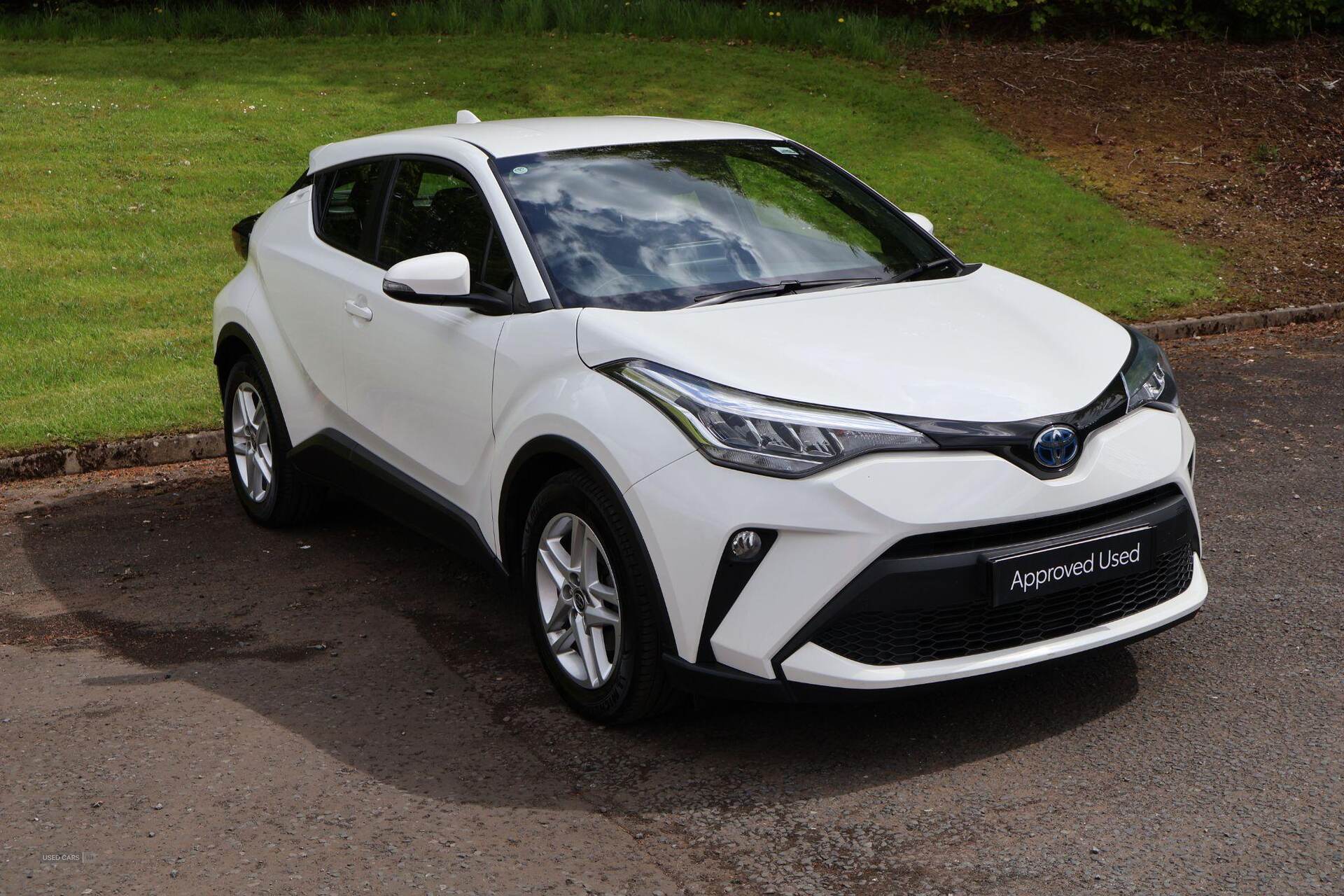 Jun 2023 Toyota C-HR 1.8 Hybrid Icon 5dr CVT