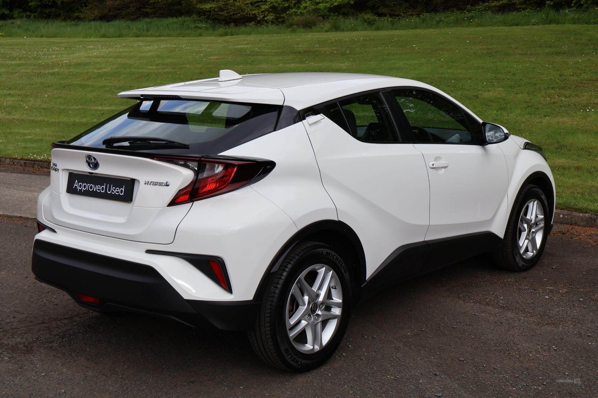 Jun 2023 Toyota C-HR 1.8 Hybrid Icon 5dr CVT