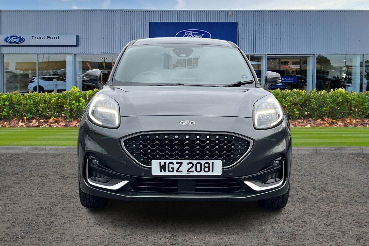 Apr 2022 Ford Puma 1.0 EcoBoost Hybrid mHEV 155 ST-Line Vignale 5dr