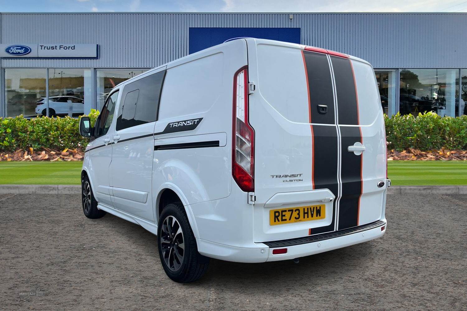 Sep 2023 Ford Transit Custom 2.0 EcoBlue 170ps Low Roof D/Cab Sport Van Auto