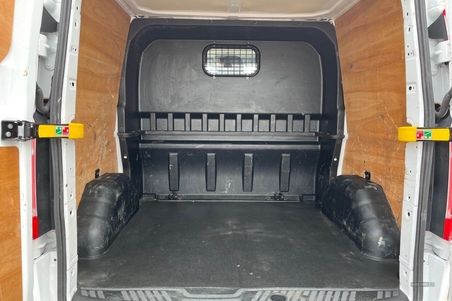 Sep 2023 Ford Transit Custom 2.0 EcoBlue 170ps Low Roof D/Cab Sport Van Auto