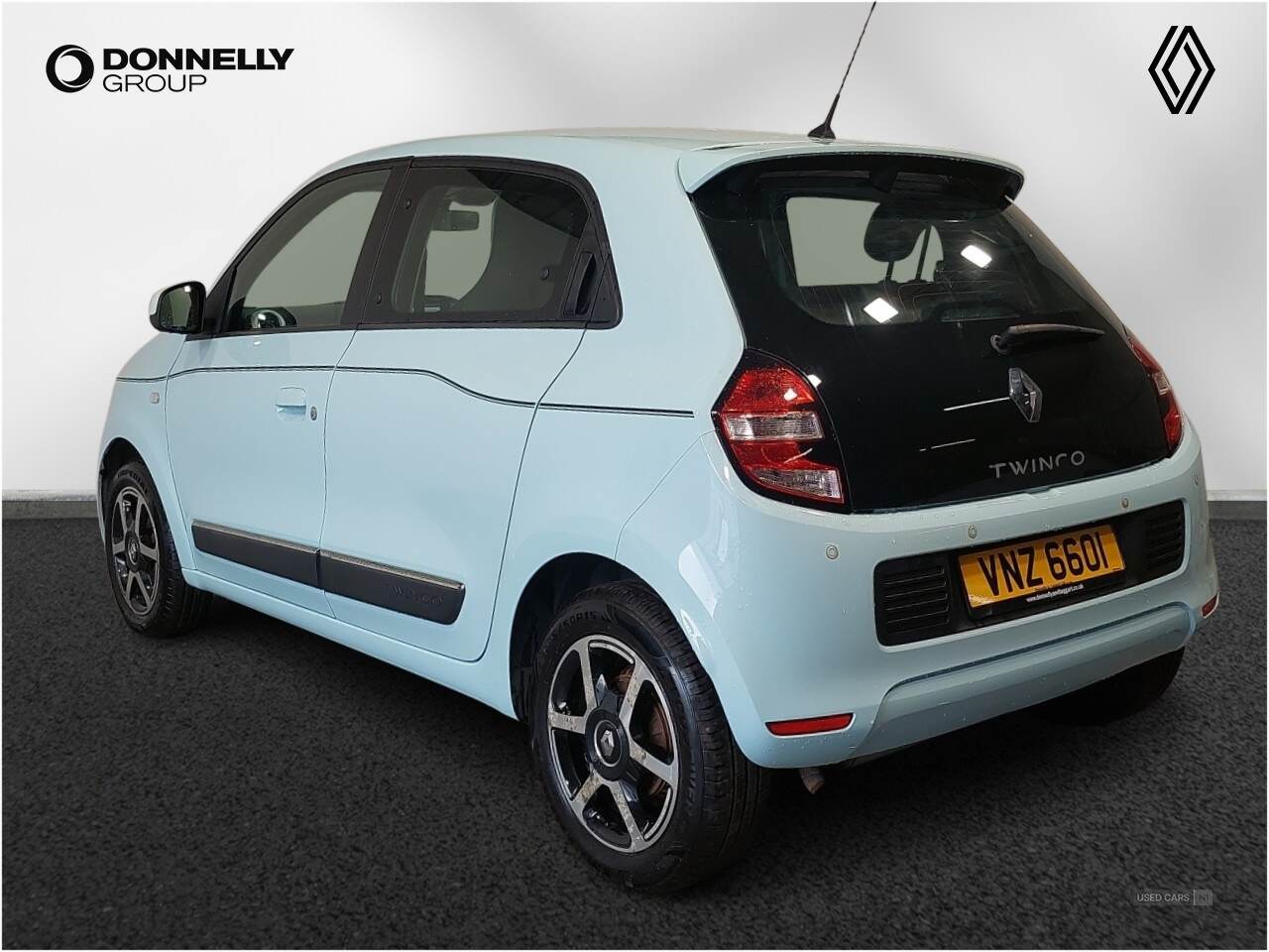 Nov 2015 Renault Twingo 1.0 SCE Dynamique 5dr [Start Stop]