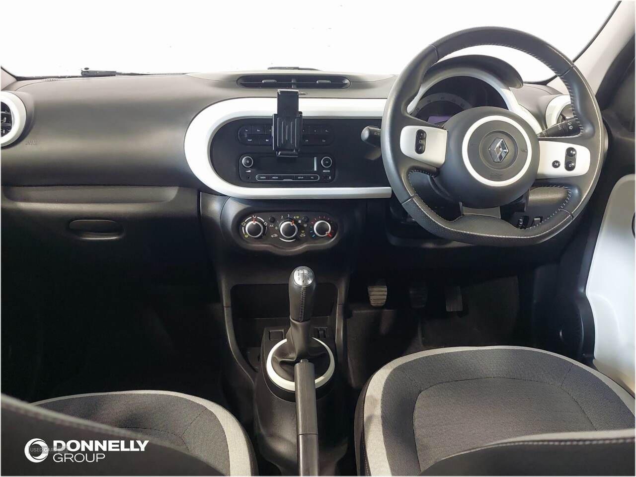 Nov 2015 Renault Twingo 1.0 SCE Dynamique 5dr [Start Stop]
