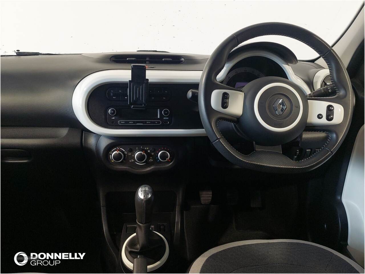 Nov 2015 Renault Twingo 1.0 SCE Dynamique 5dr [Start Stop]