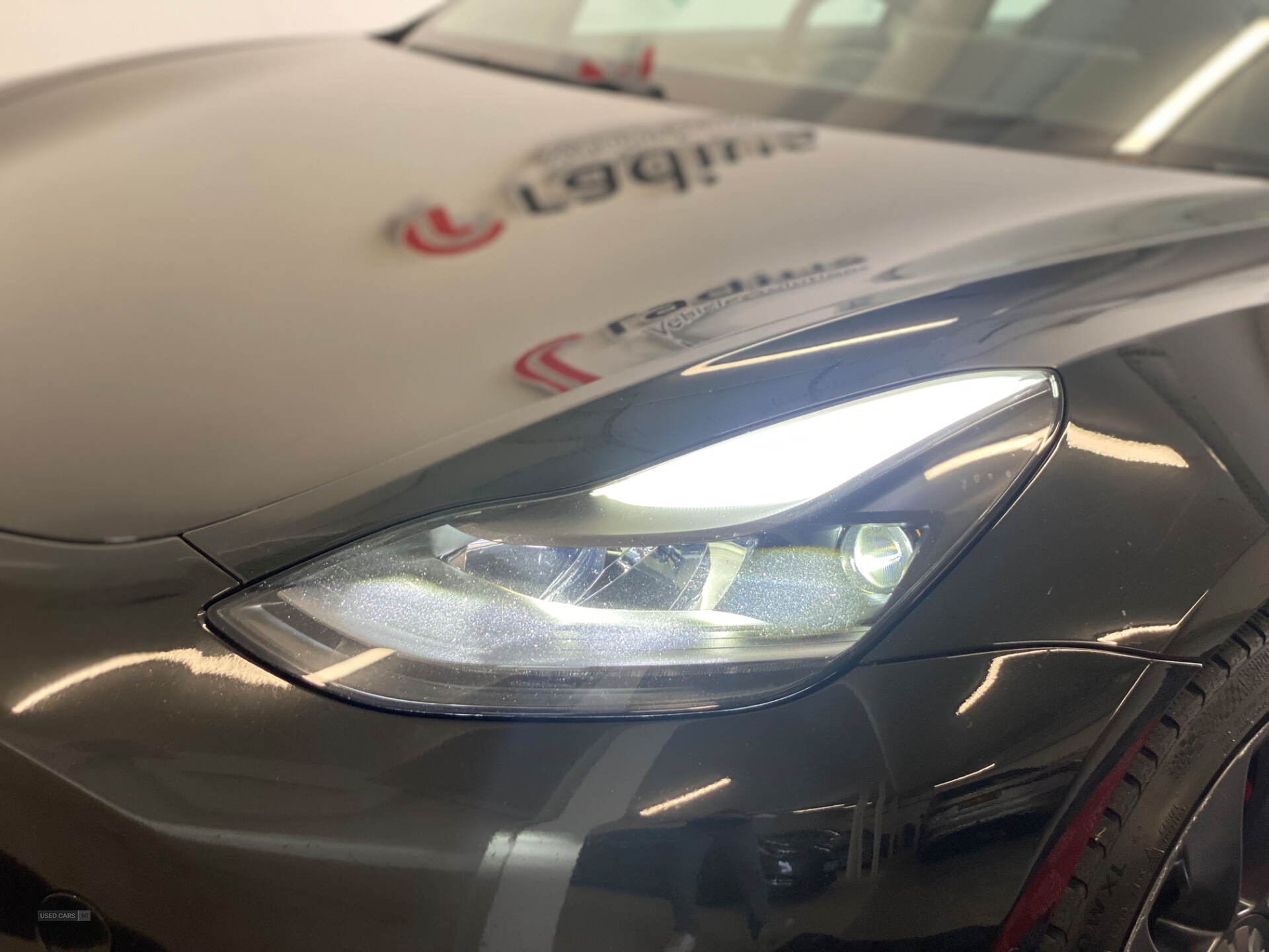 Feb 2021 TESLA Model 3 Performance AWD 4dr [Performance Upgrade] Auto