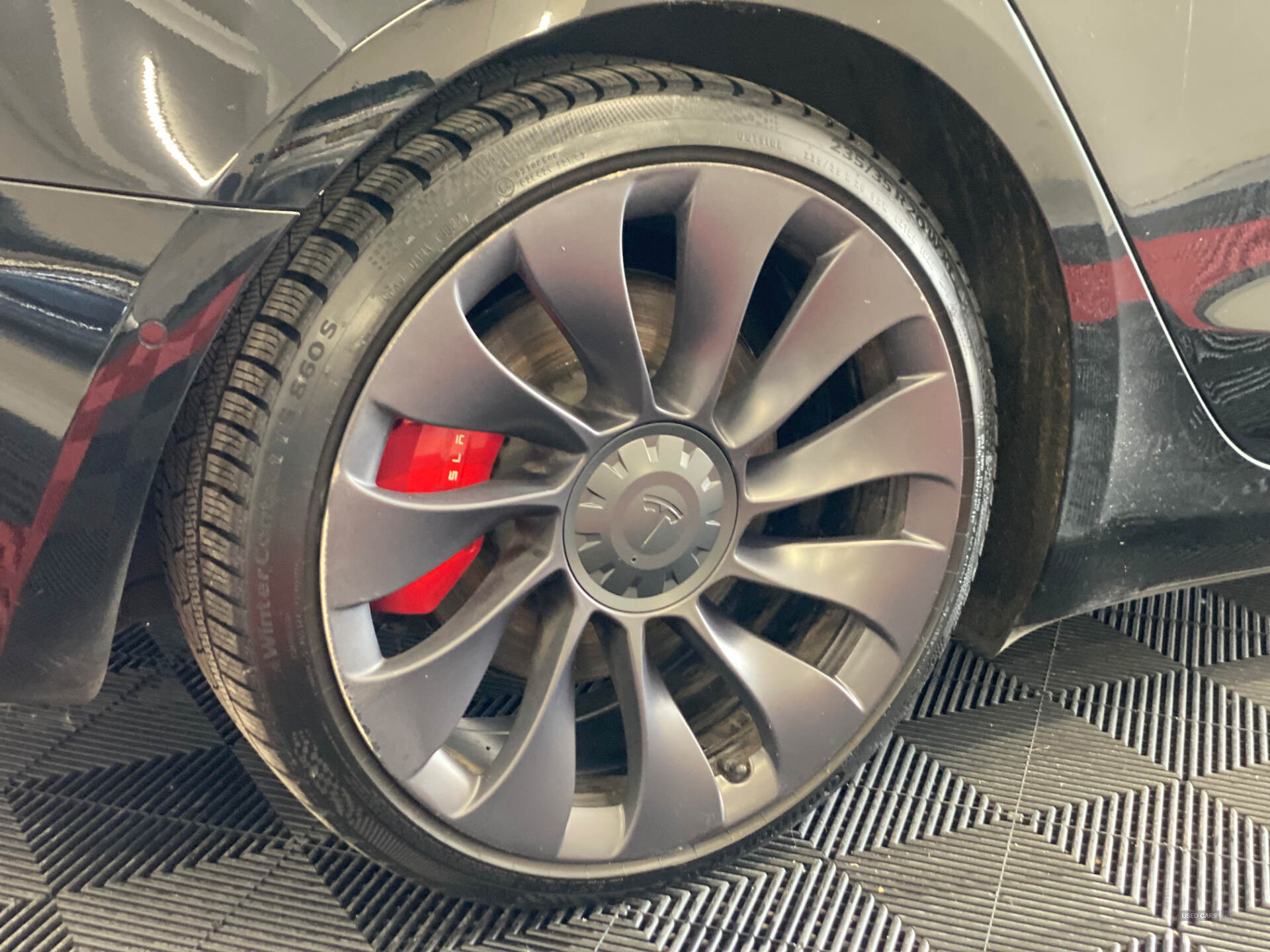 Feb 2021 TESLA Model 3 Performance AWD 4dr [Performance Upgrade] Auto