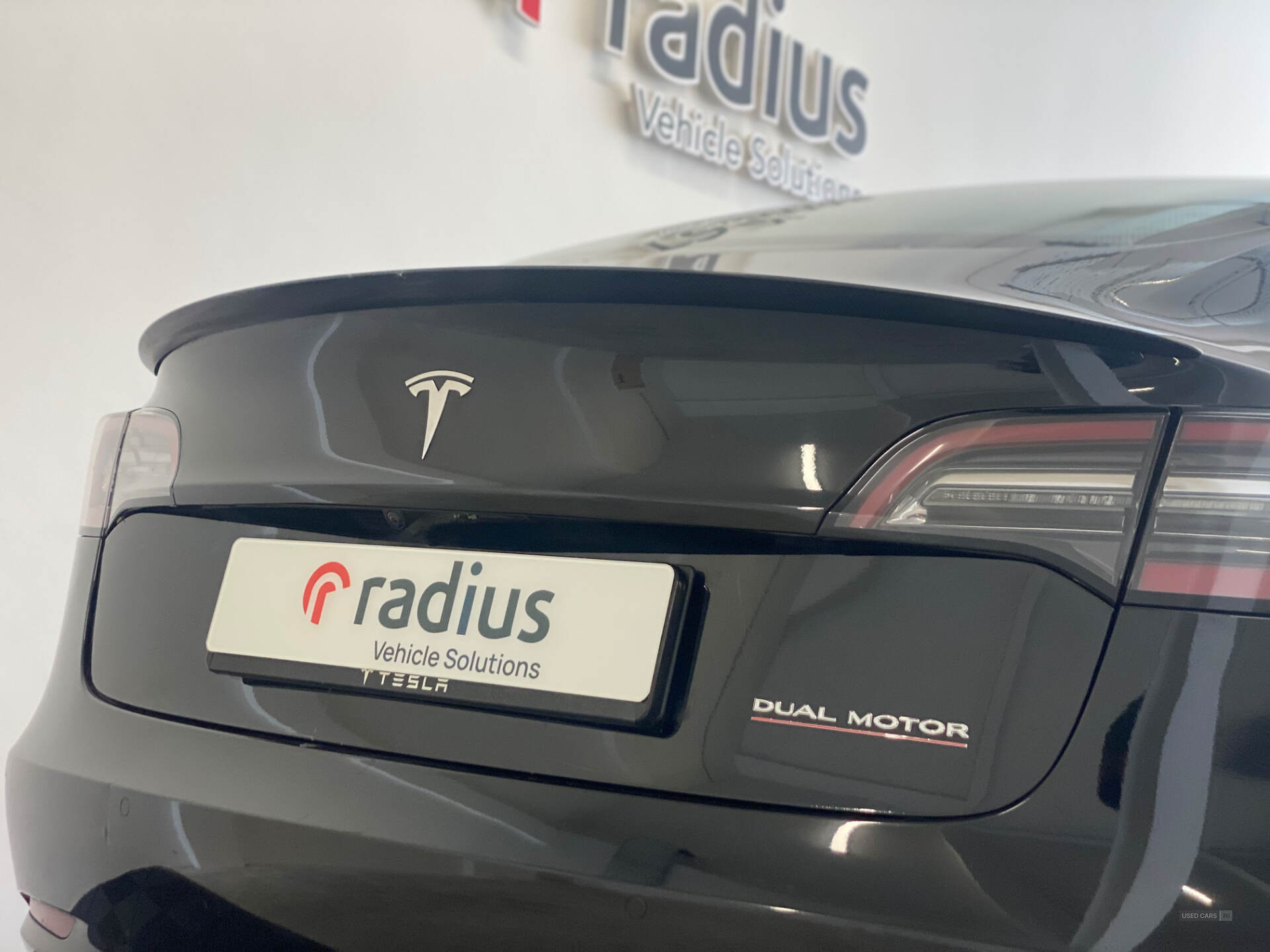 Feb 2021 TESLA Model 3 Performance AWD 4dr [Performance Upgrade] Auto