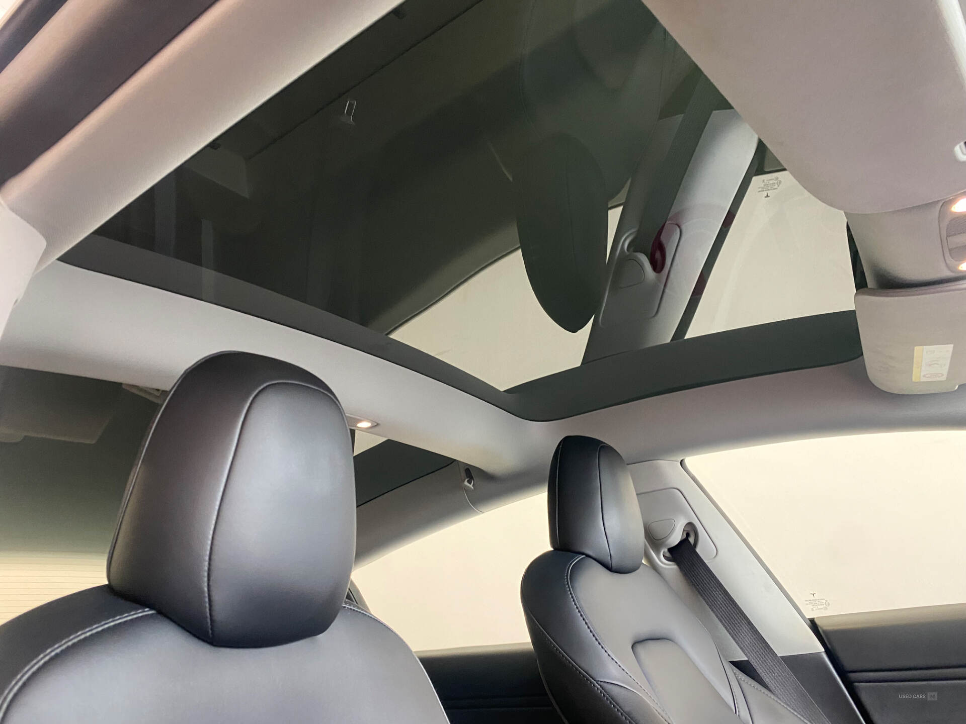 Feb 2021 TESLA Model 3 Performance AWD 4dr [Performance Upgrade] Auto