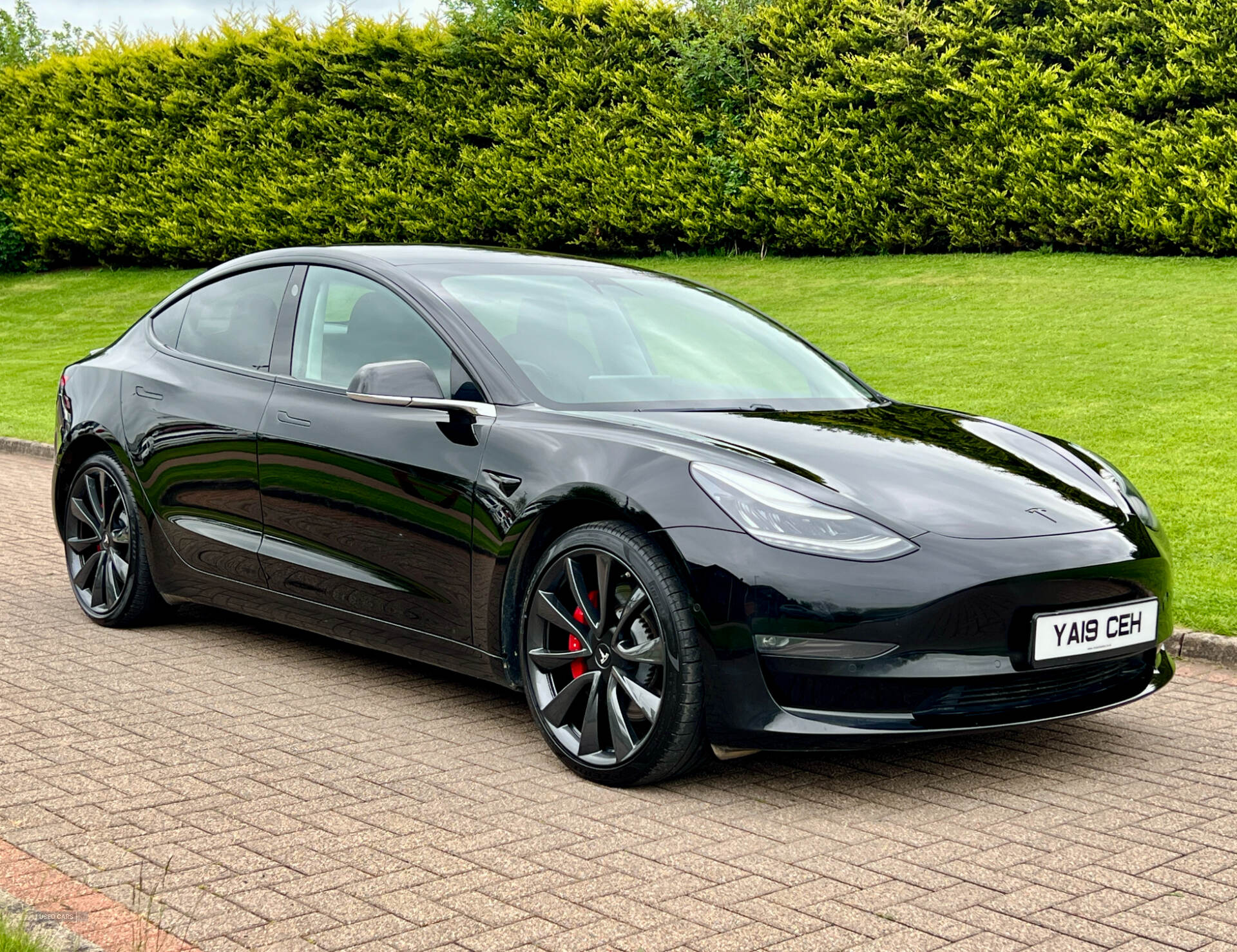 Aug 2019 TESLA Model 3 Performance AWD 4dr [Performance Upgrade] Auto