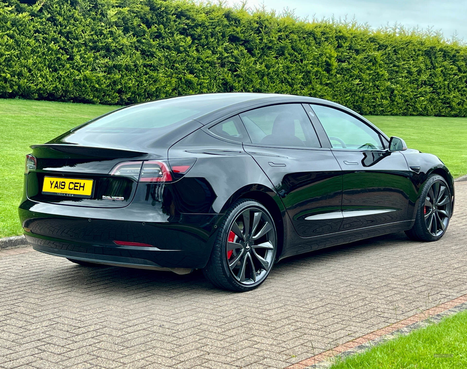 Aug 2019 TESLA Model 3 Performance AWD 4dr [Performance Upgrade] Auto