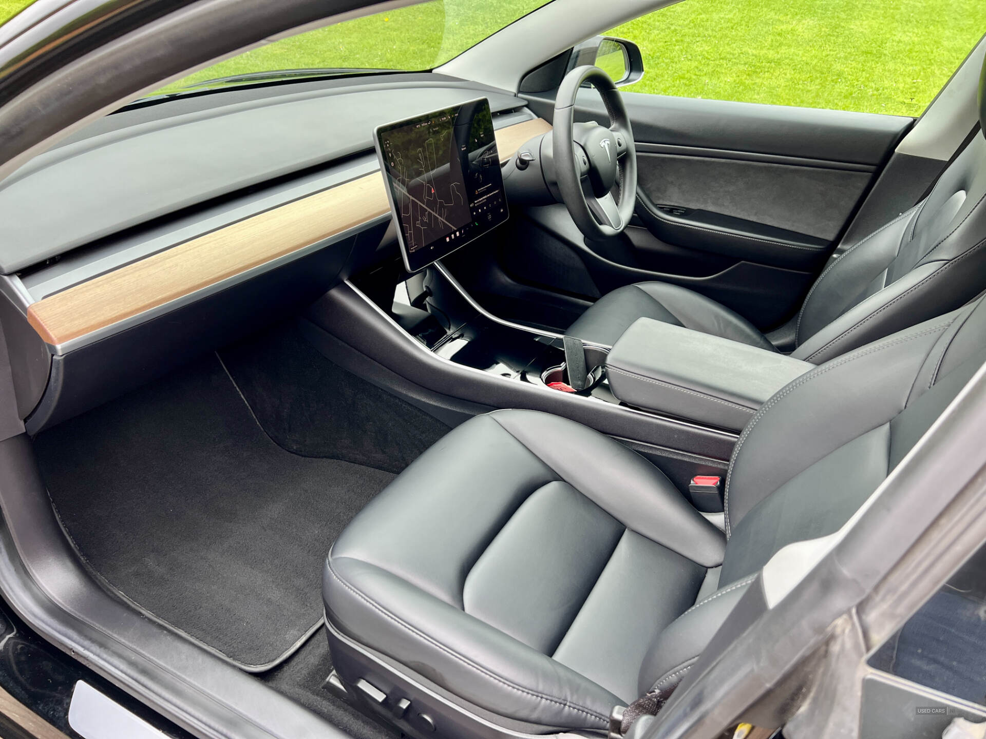 Aug 2019 TESLA Model 3 Performance AWD 4dr [Performance Upgrade] Auto