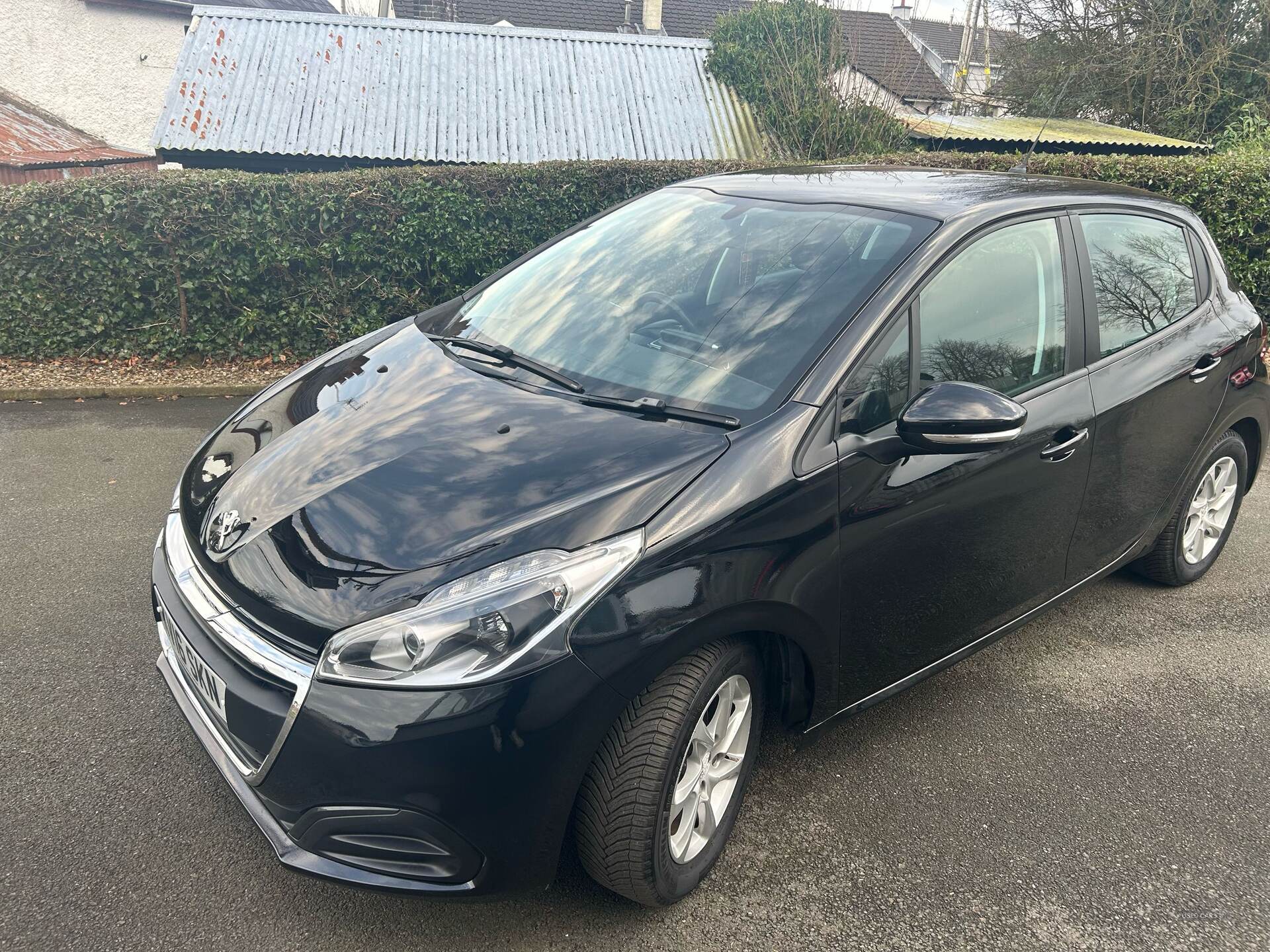 Mar 2016 Peugeot 208 1.2 PureTech 82 Active 5dr