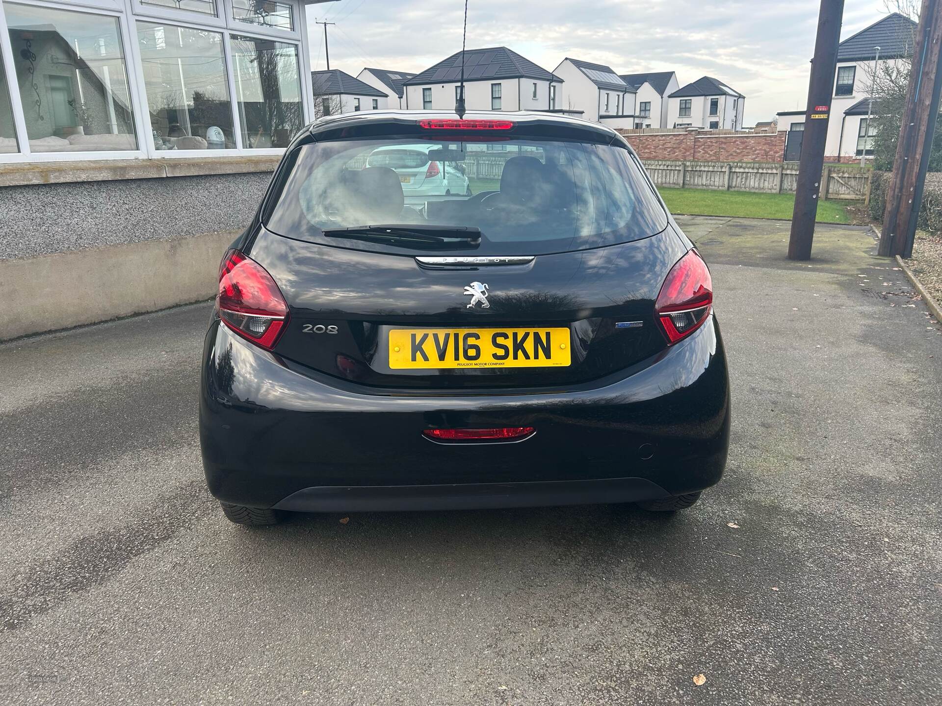 Mar 2016 Peugeot 208 1.2 PureTech 82 Active 5dr