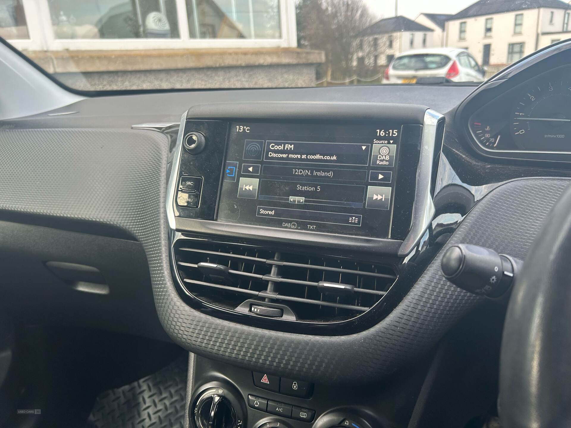 Mar 2016 Peugeot 208 1.2 PureTech 82 Active 5dr