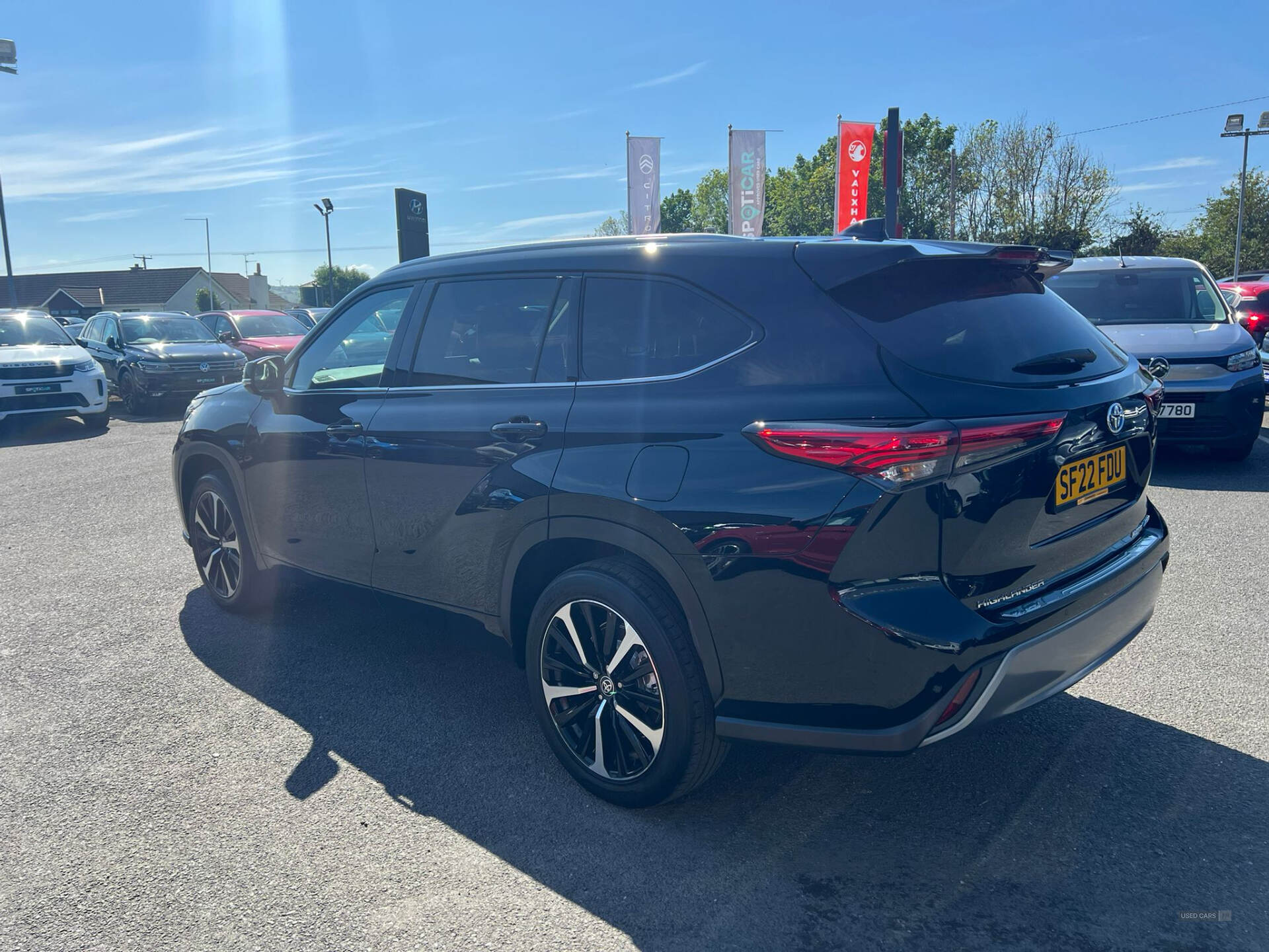 May 2022 Toyota Highlander 2.5 VVT-i Hybrid Excel Premium 5dr CVT