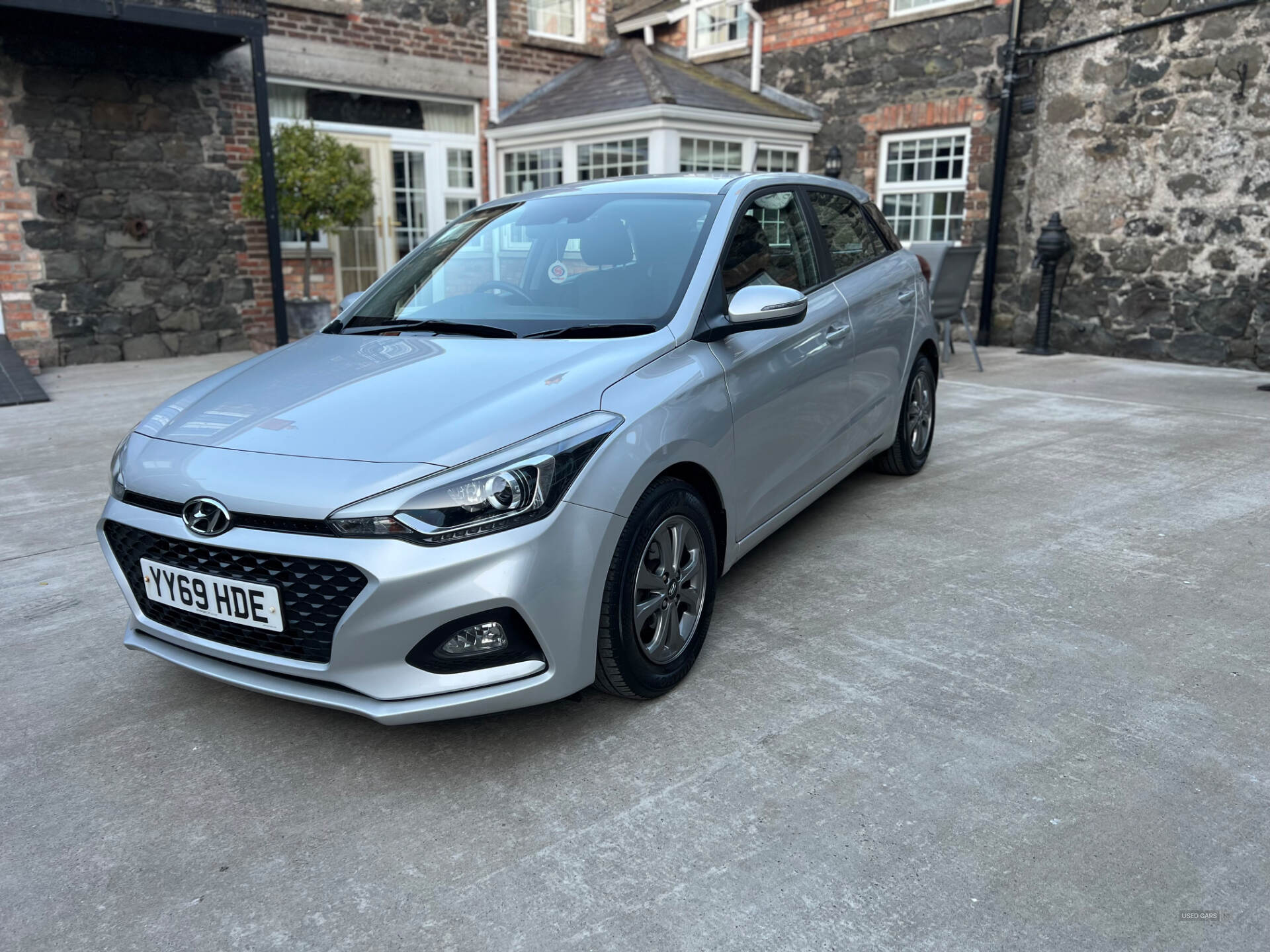 Hyundai i20 HATCHBACK in Antrim