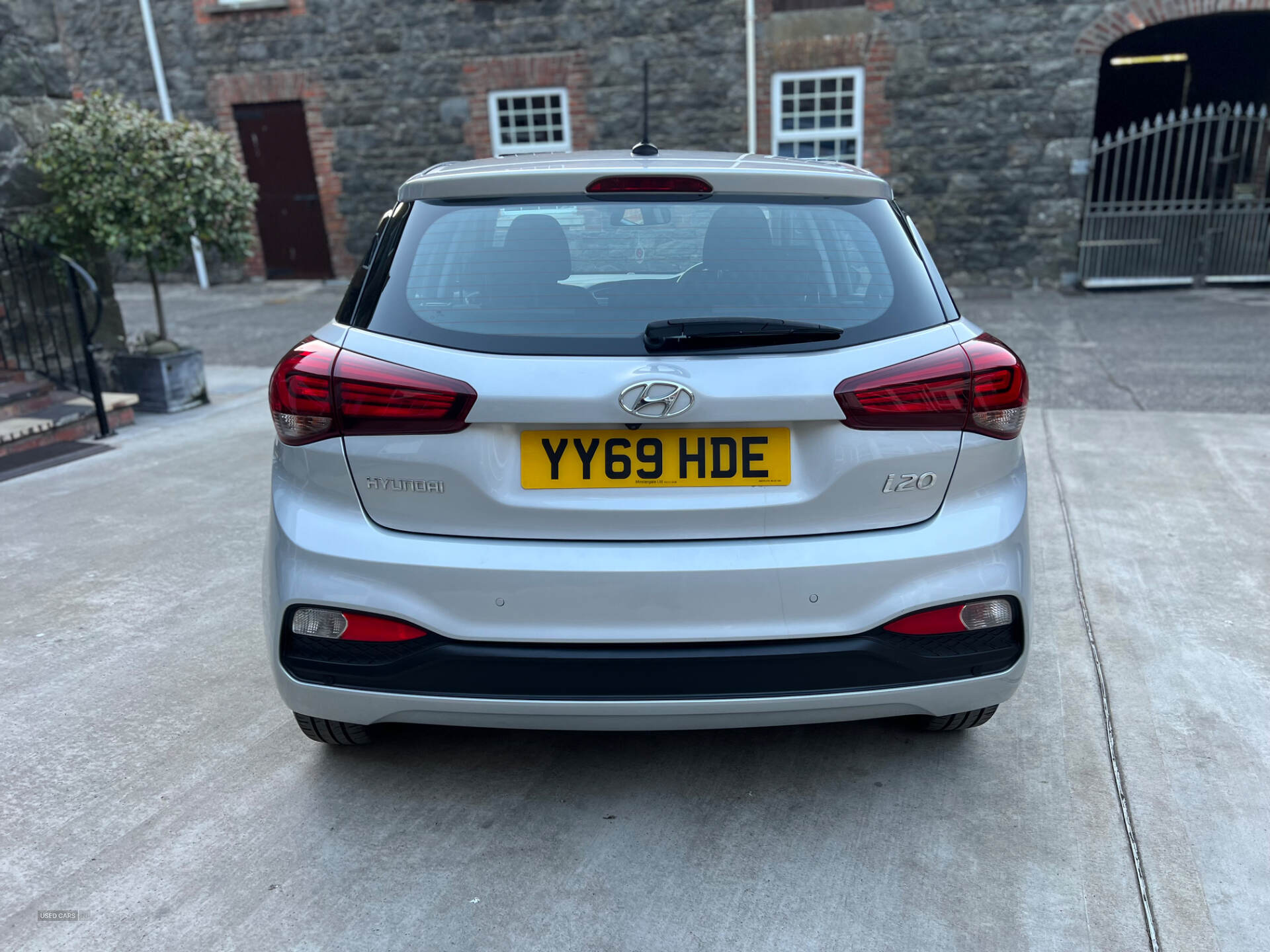 Hyundai i20 HATCHBACK in Antrim