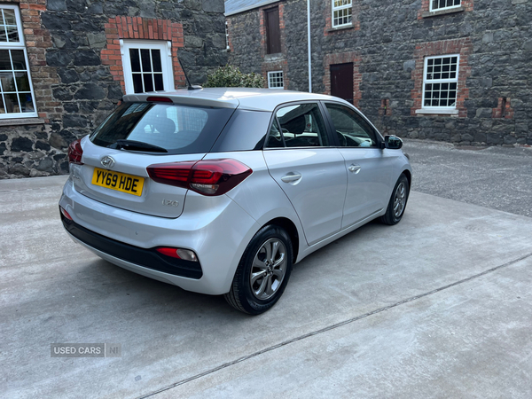 Hyundai i20 HATCHBACK in Antrim
