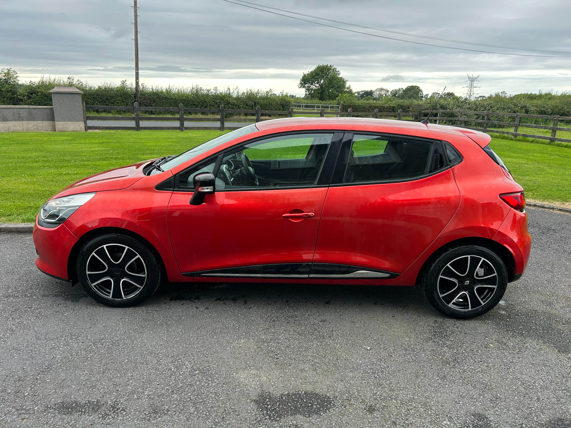 Jun 2015 Renault Clio 1.5 dCi 90 Dynamique MediaNav Energy 5dr