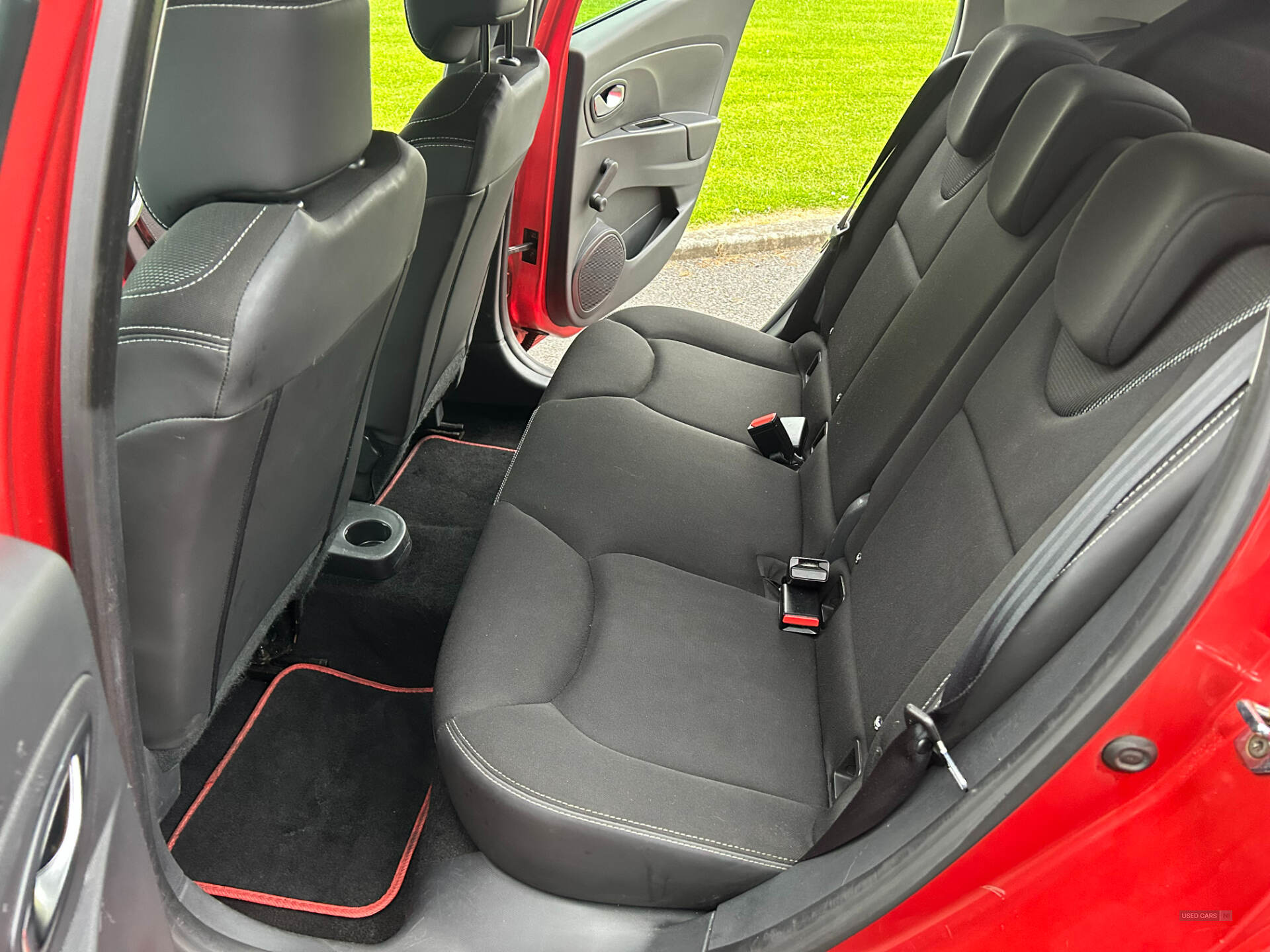 Jun 2015 Renault Clio 1.5 dCi 90 Dynamique MediaNav Energy 5dr