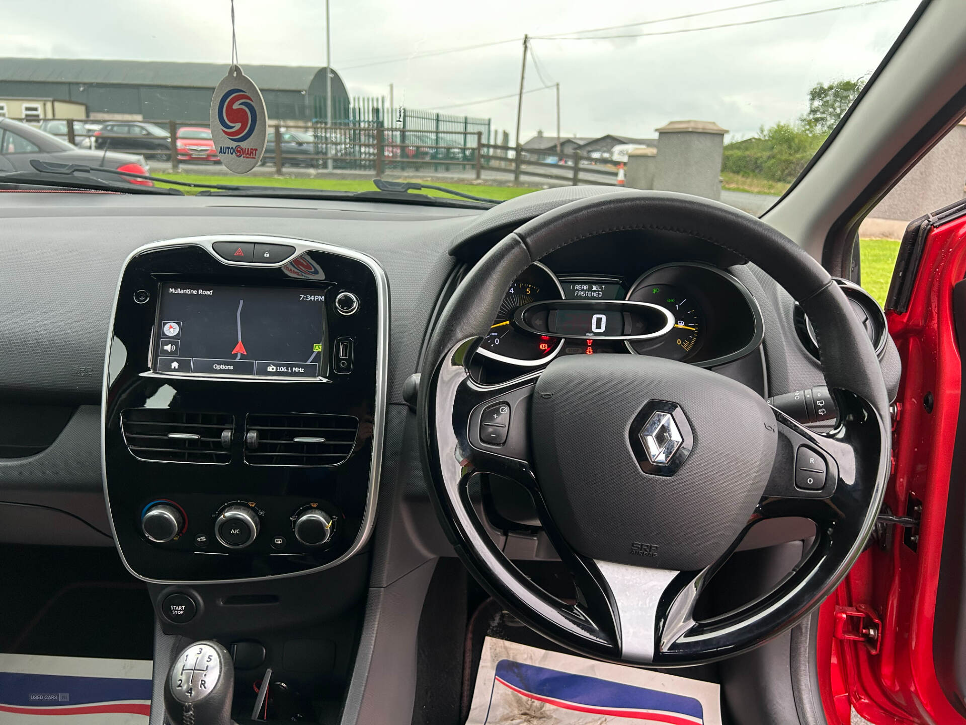 Jun 2015 Renault Clio 1.5 dCi 90 Dynamique MediaNav Energy 5dr